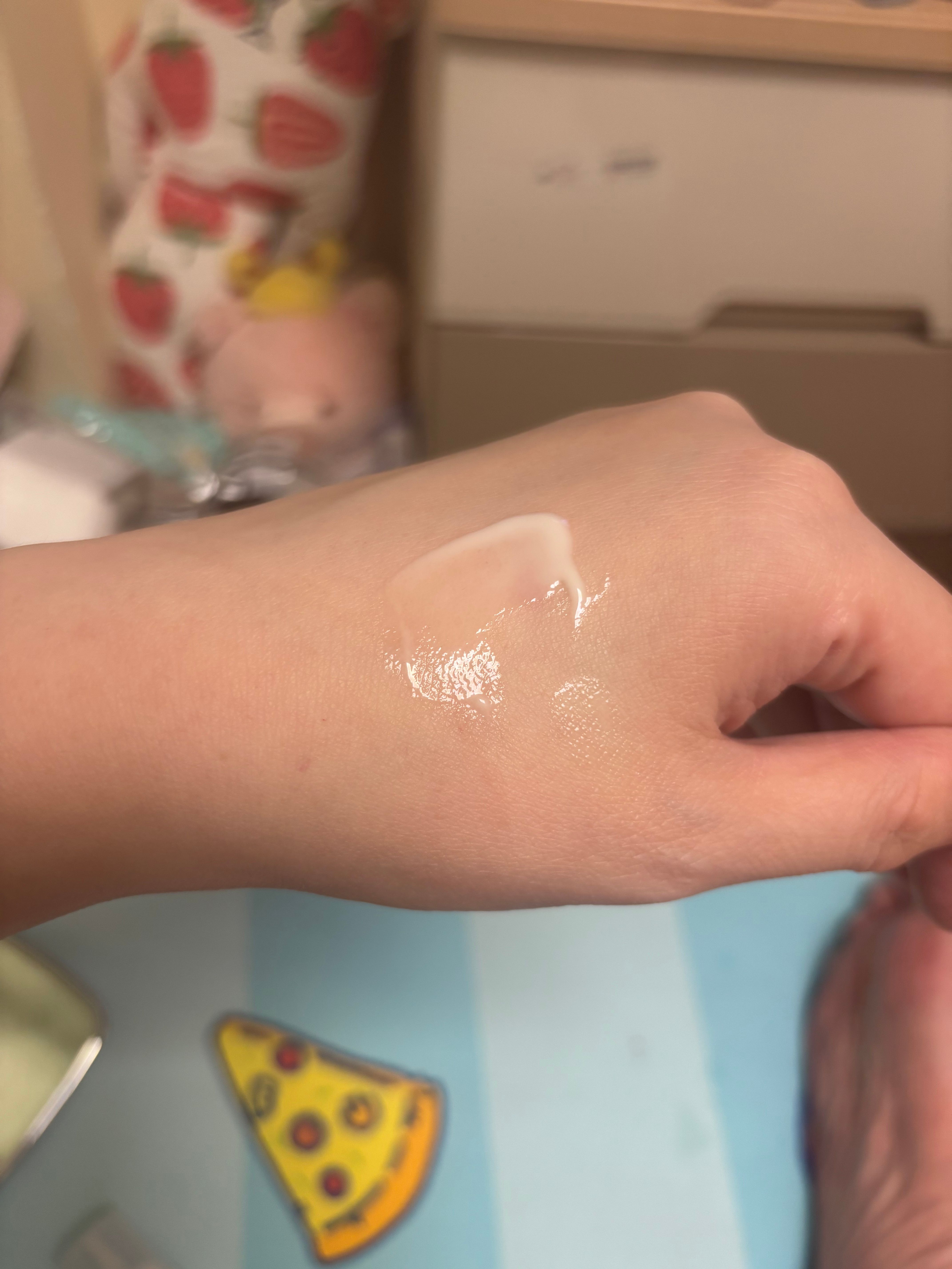 Innisfree 透明質酸水潤防曬霜 SPF50+ PA++++ 真實評價/用後感 bydeb******************com 1 Innisfree 透明質酸水潤防曬霜 SPF50+ PA++++ 真實評價/實測照片 bydeb******************com 1