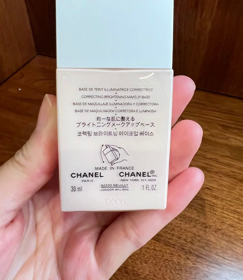Chanel LE BLANC 珍珠光采防曬妝前乳SPF 40 / PA+++ 真實評價/實測照片 byshe******************.hk 1
