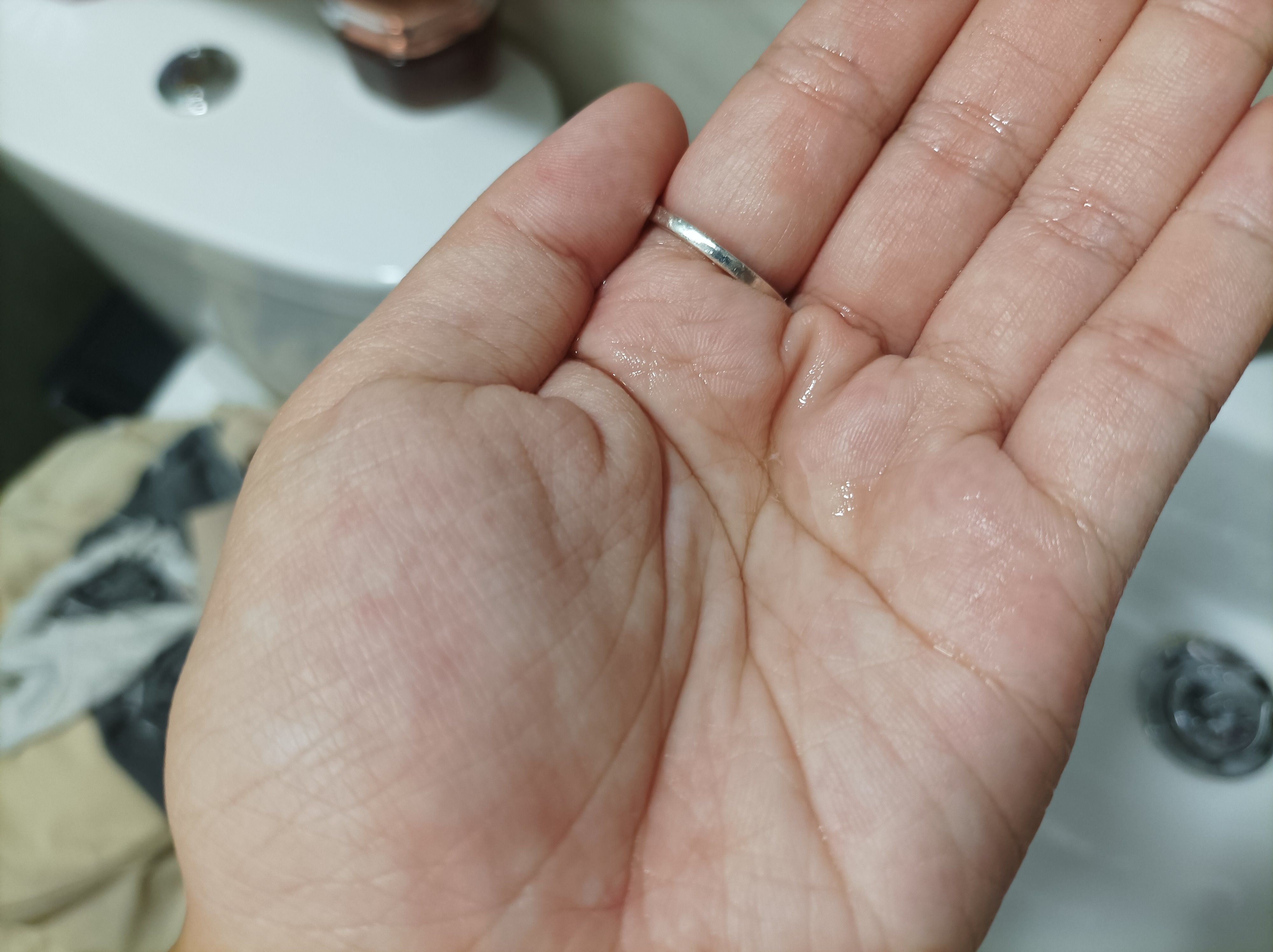 Timotei 蒂沐蝶深層純淨洗髮精 真實評價/實測照片 byKik****ang 1