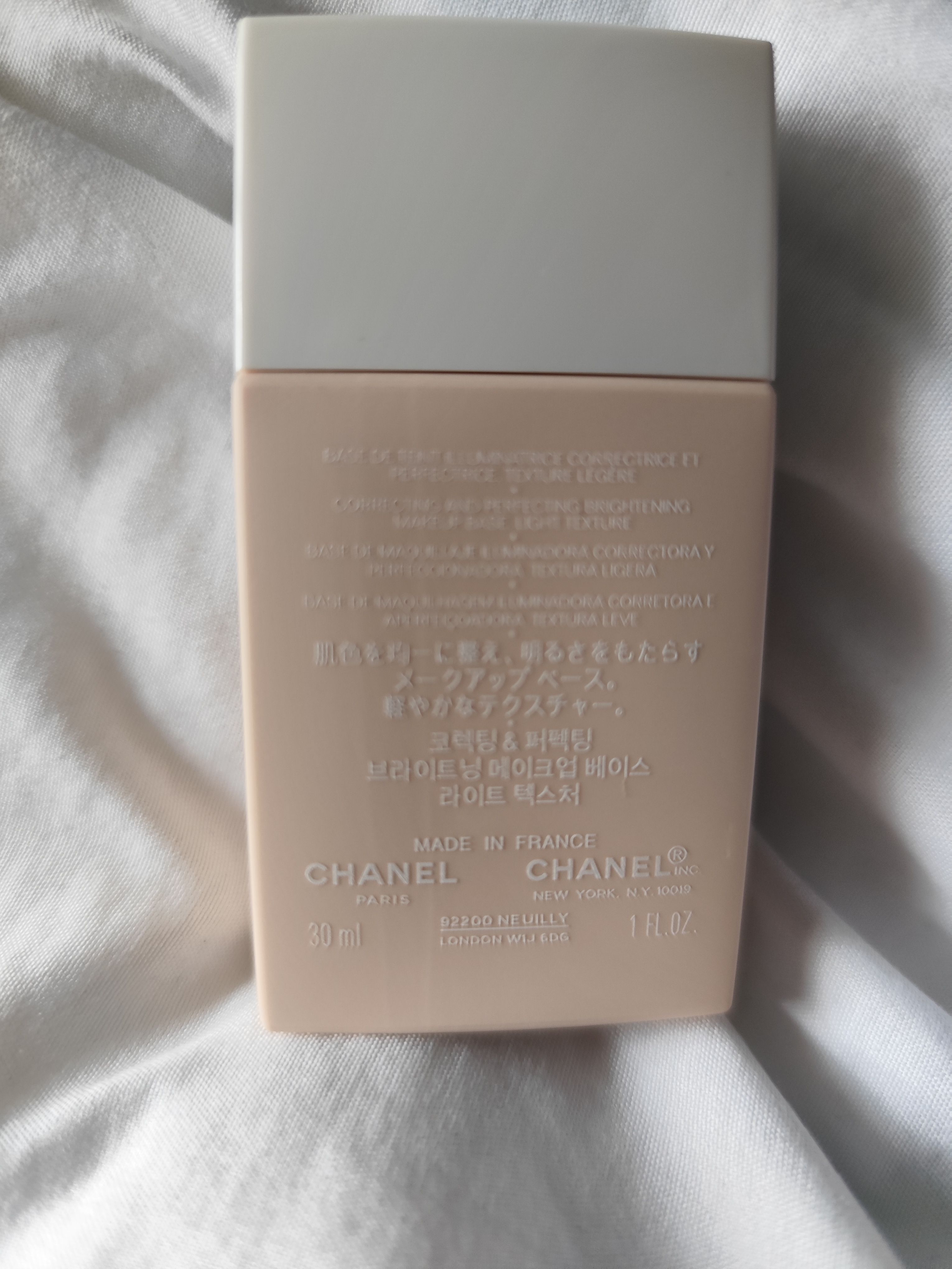 Chanel LE BLANC 珍珠光采防曬妝前乳SPF 40 / PA+++ 真實評價/實測照片 byLem*************ger 1