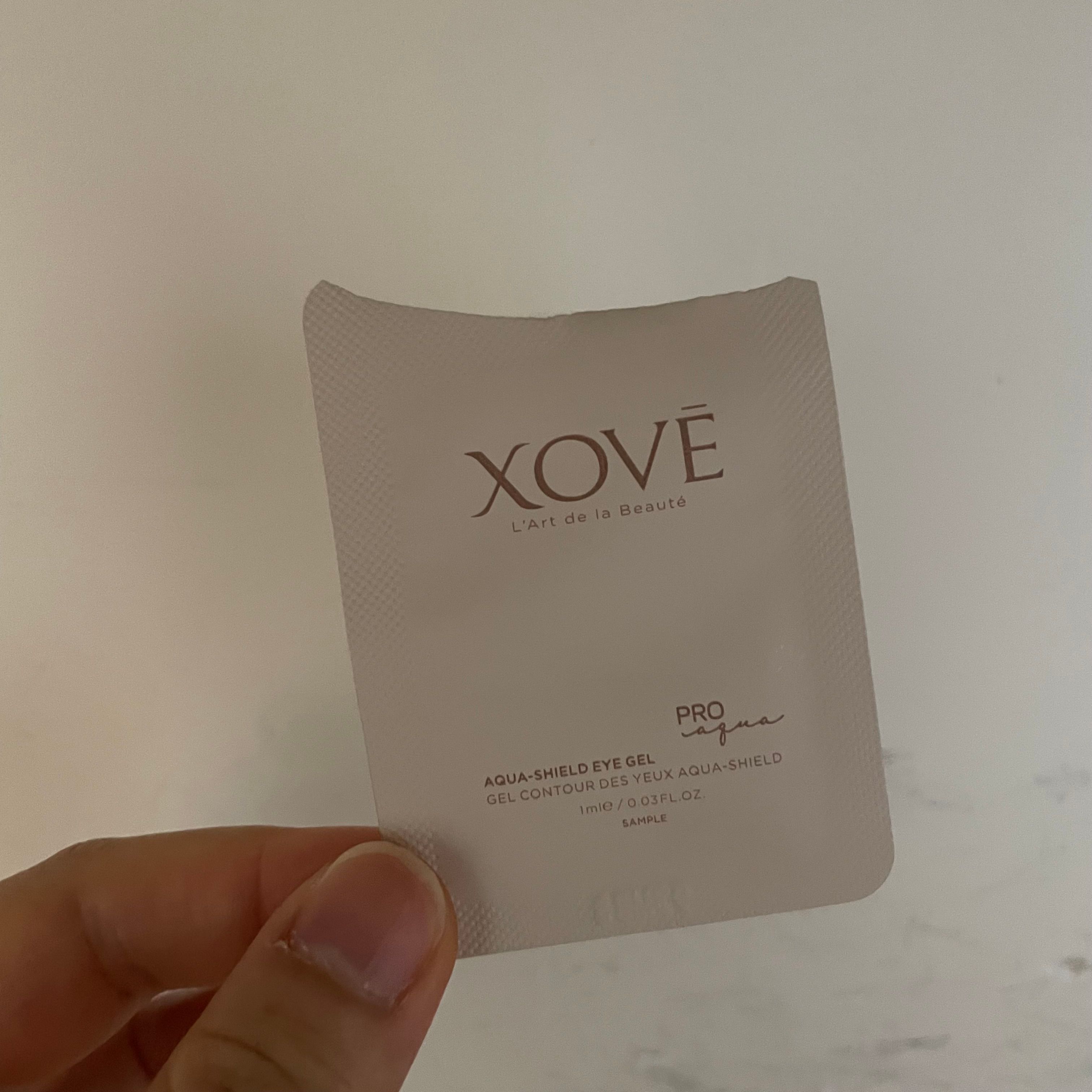XOVE 冰感水凝緊緻眼霜 真實評價/實測照片 byS**f 1