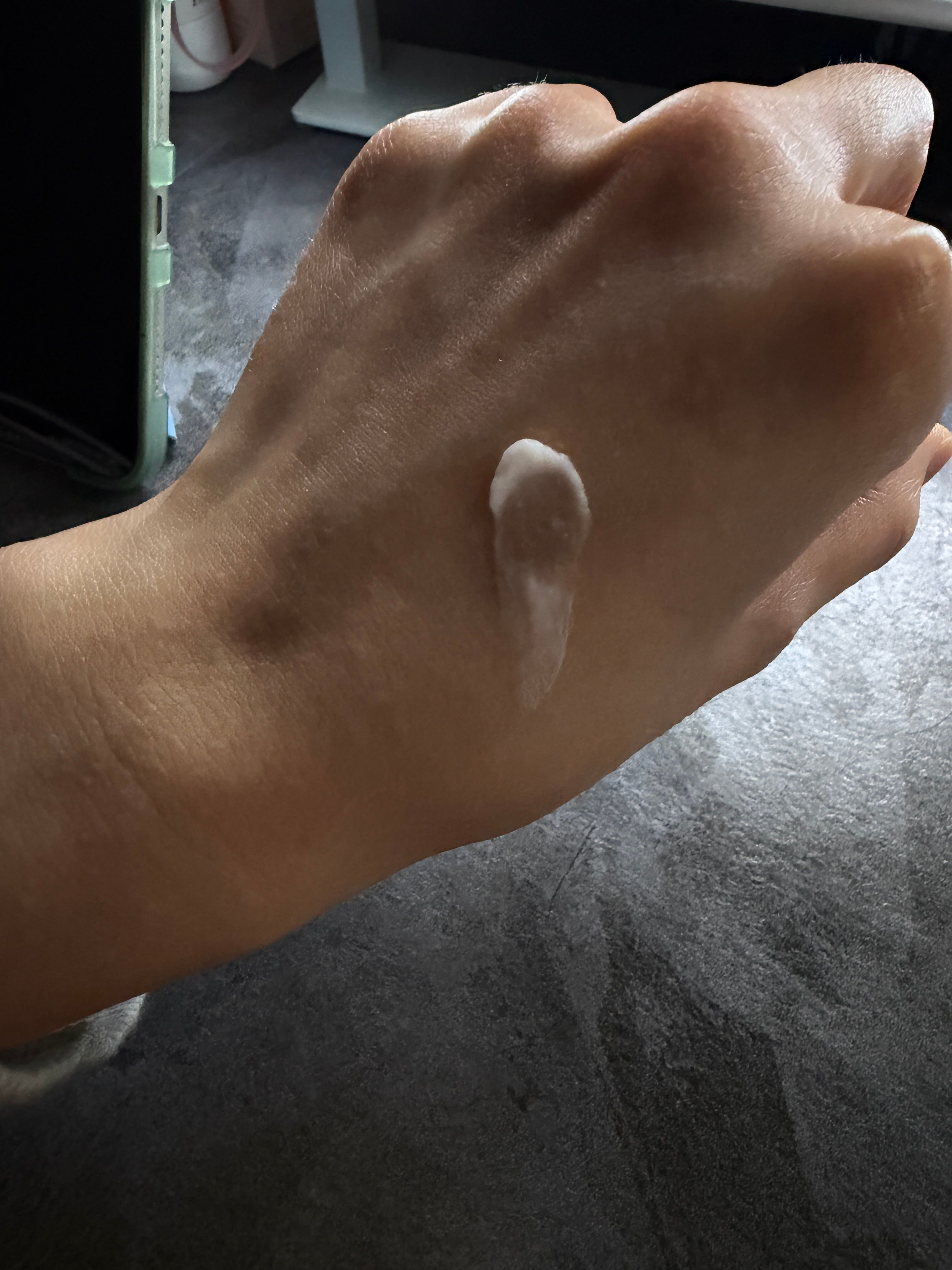 Dior 完美活能超效活氧緊緻乳霜 真實評價/實測照片 bykat***************com 2
