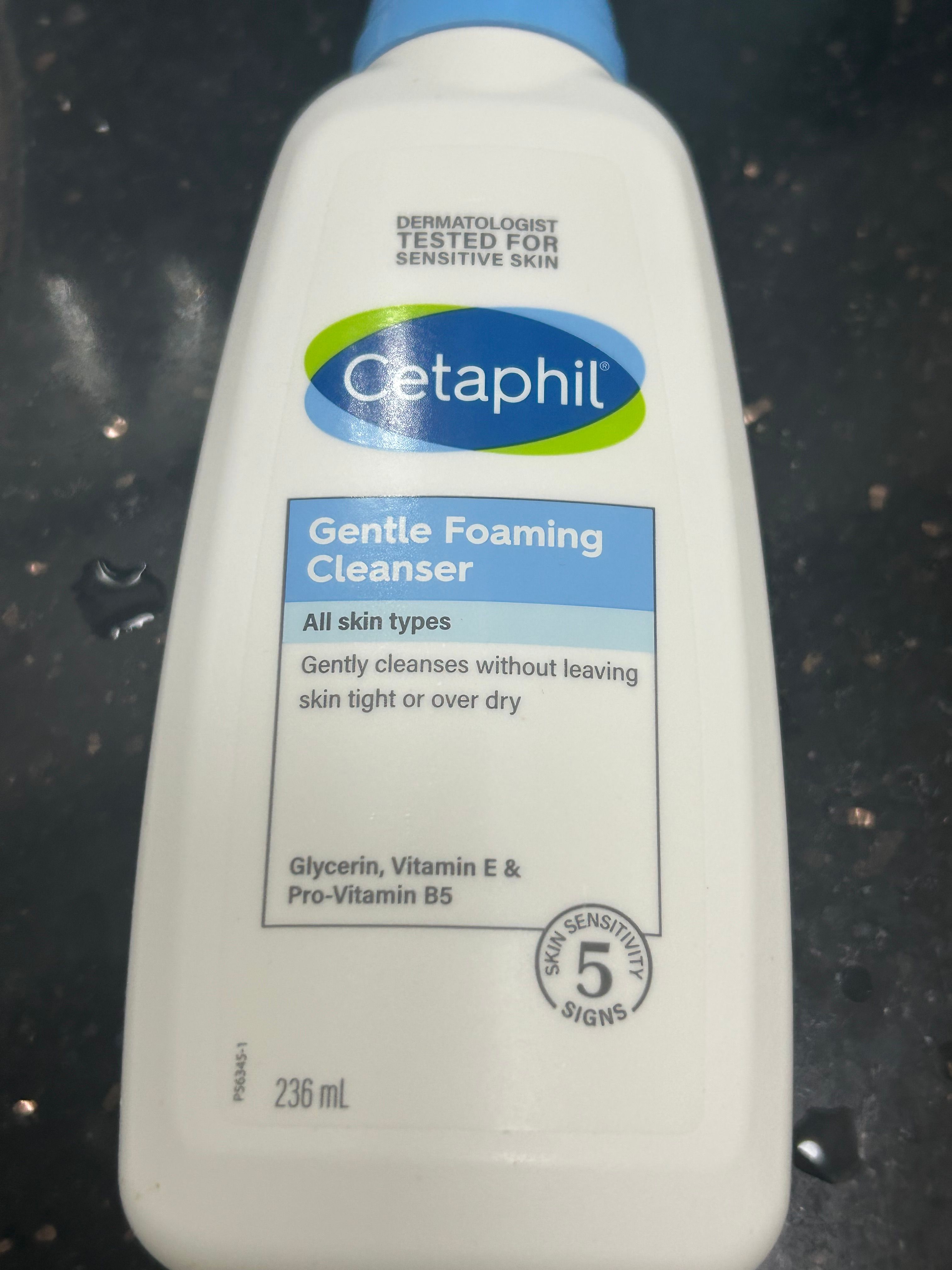 Cetaphil 舒特膚溫和舒敏潔面泡沫 真實評價/用後感 bymhm**************com 2 Cetaphil 舒特膚溫和舒敏潔面泡沫 真實評價/實測照片 bymhm**************com 2