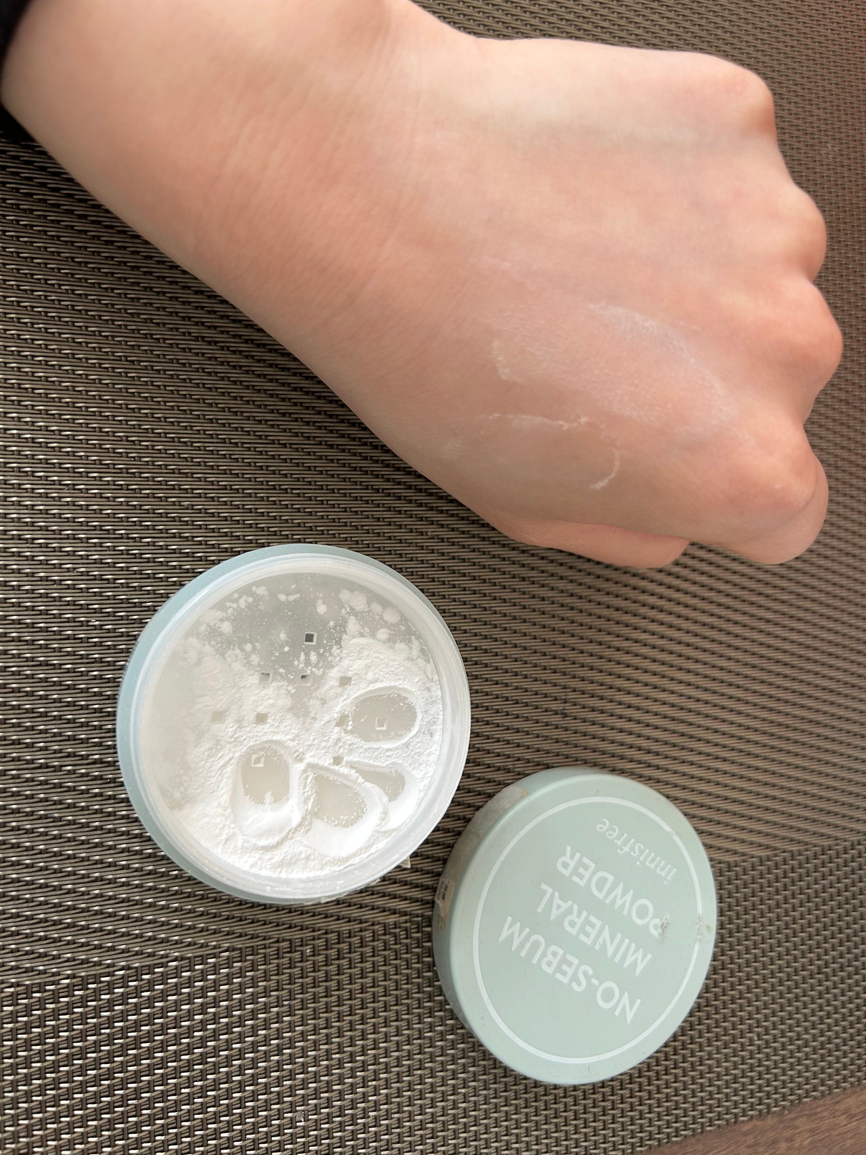 Innisfree 控油礦物質散粉 真實評價/實測照片 byPan******Sis 1