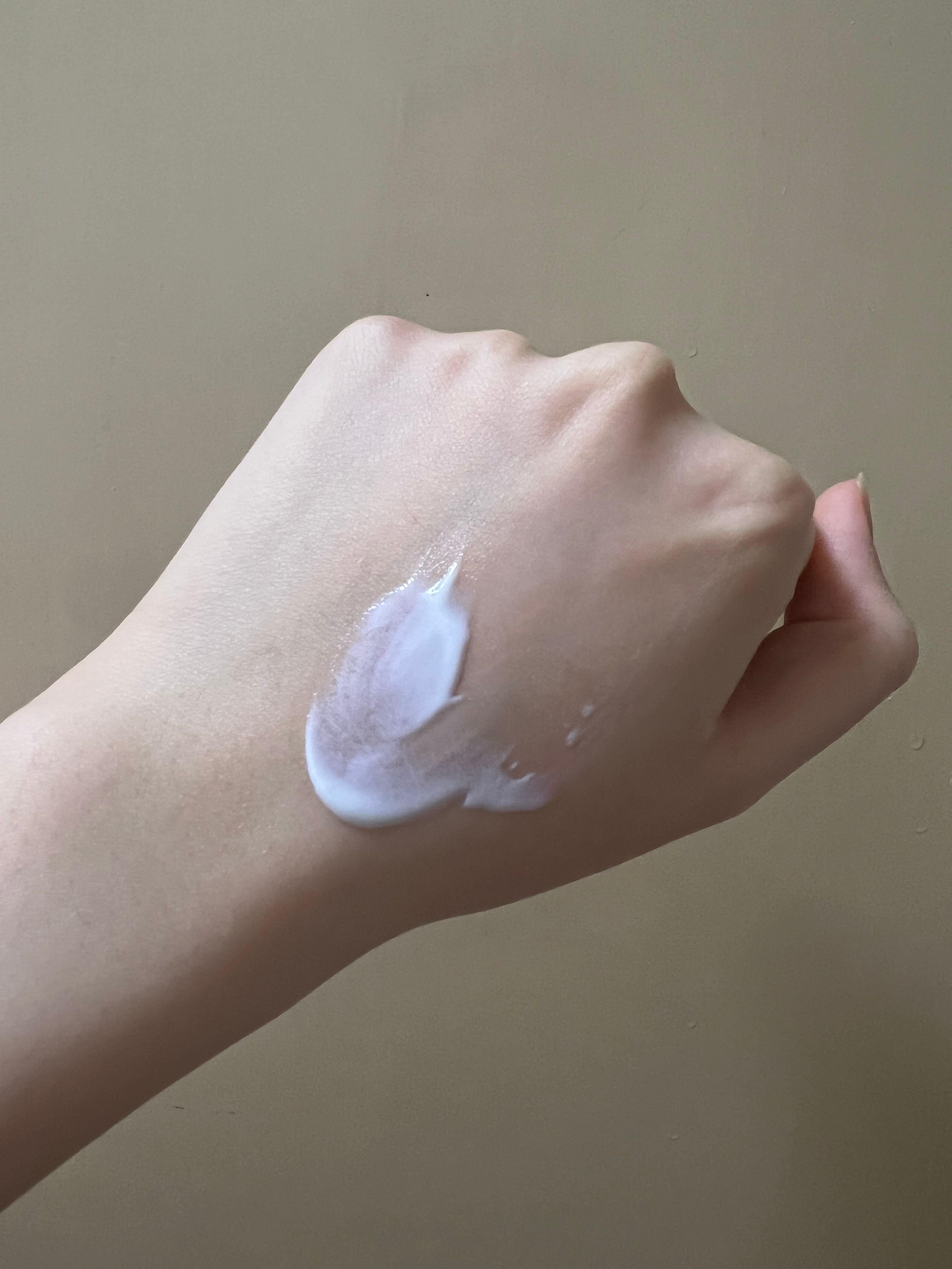 Torriden 低分子透明質酸清透純物理防曬霜 SPF 50+ PA++++ 真實評價/用後感 byya**an 1 Torriden 低分子透明質酸清透純物理防曬霜 SPF 50+ PA++++ 真實評價/實測照片 byya**an 1