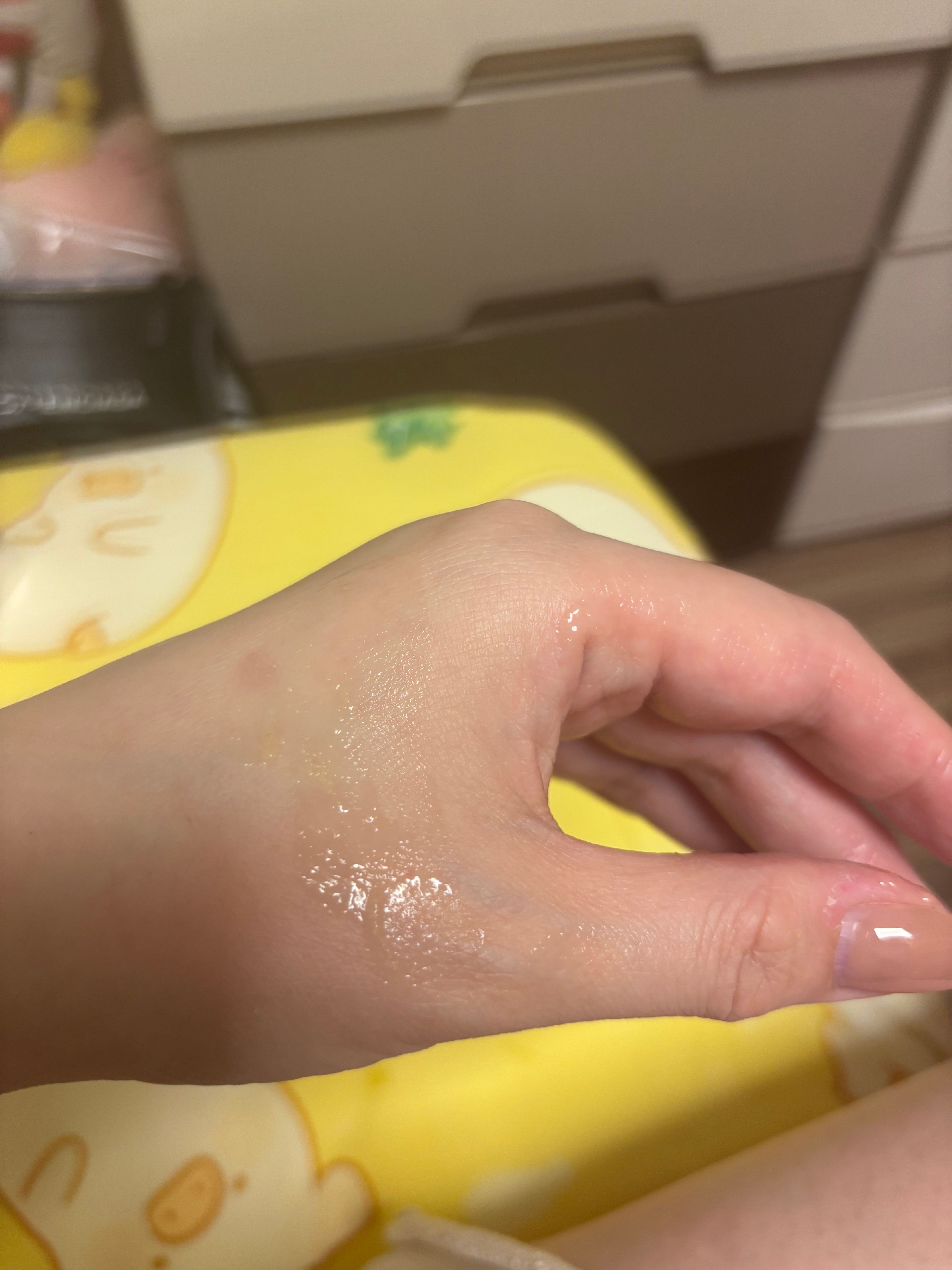 L'Occitane 蠟菊煥活雙效精華 真實評價/實測照片 bydeb******************com 1
