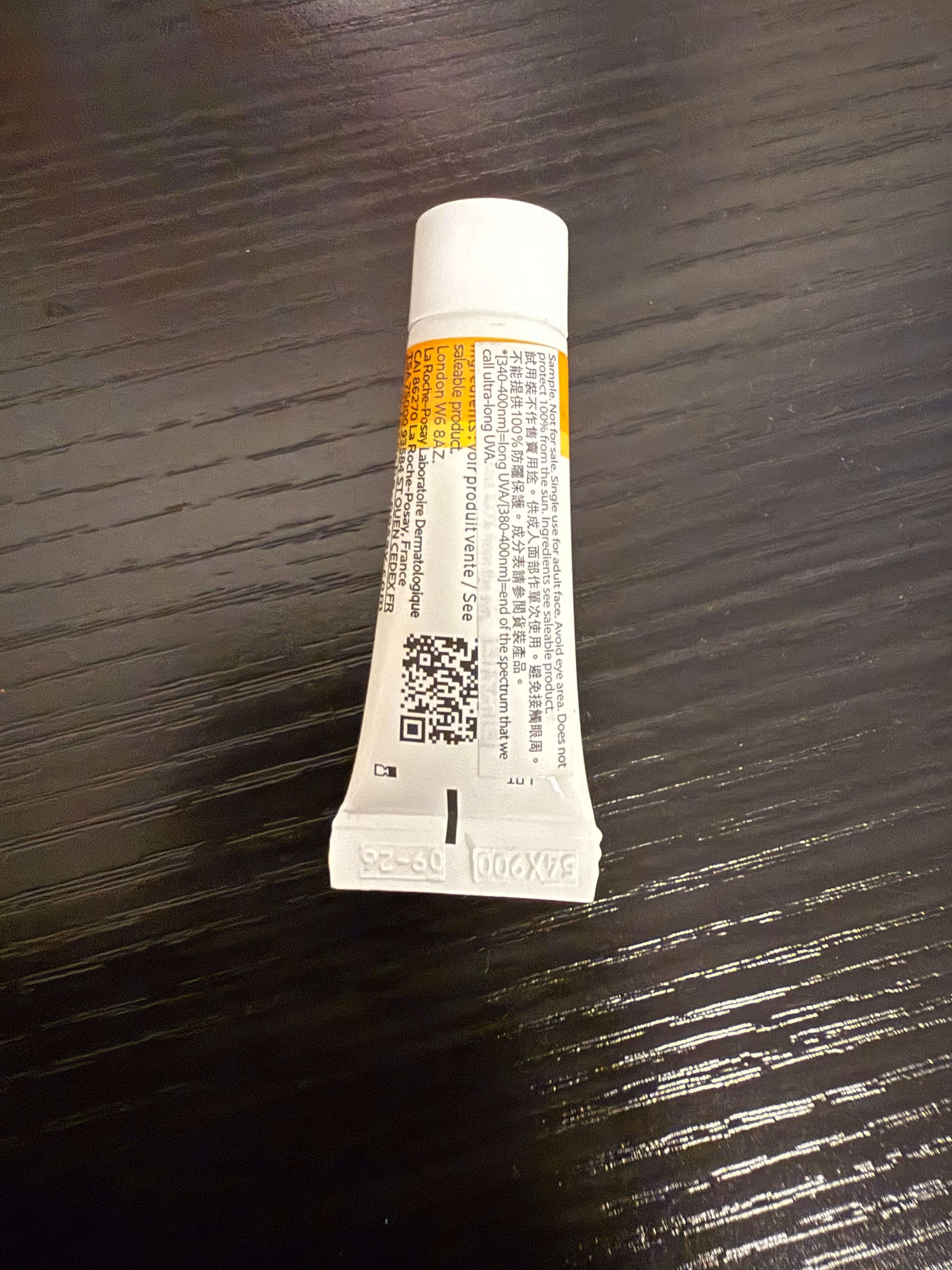 La Roche-Posay ANTHELIOS 全效廣譜輕盈隔離乳液 SPF50+ 真實評價/實測照片 bylau*******************.hk 2