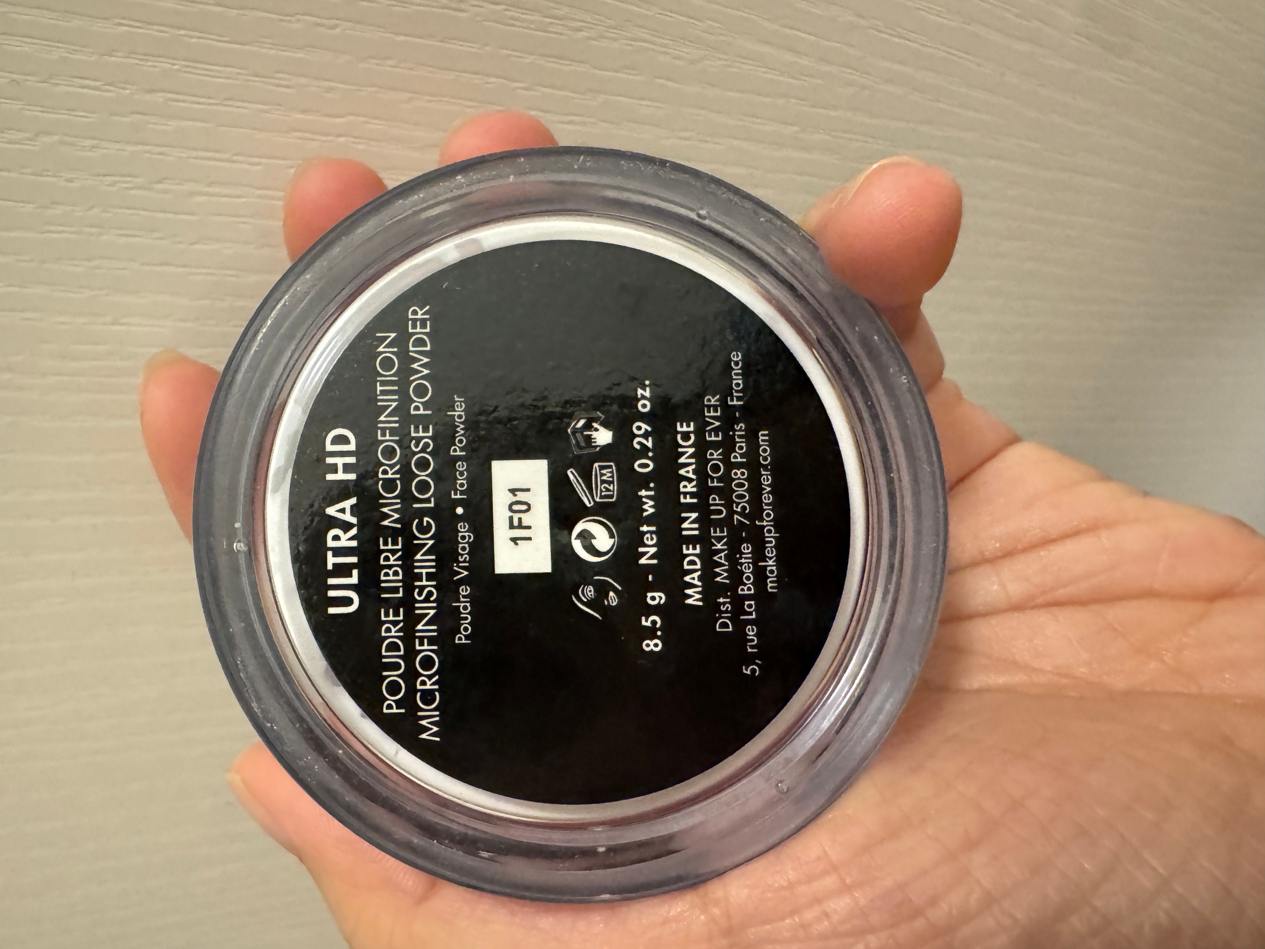 Make Up For Ever 超高清無瑕蜜粉 真實評價/用後感 byTh****na 1 Make Up For Ever 超高清無瑕蜜粉 真實評價/實測照片 byTh****na 1