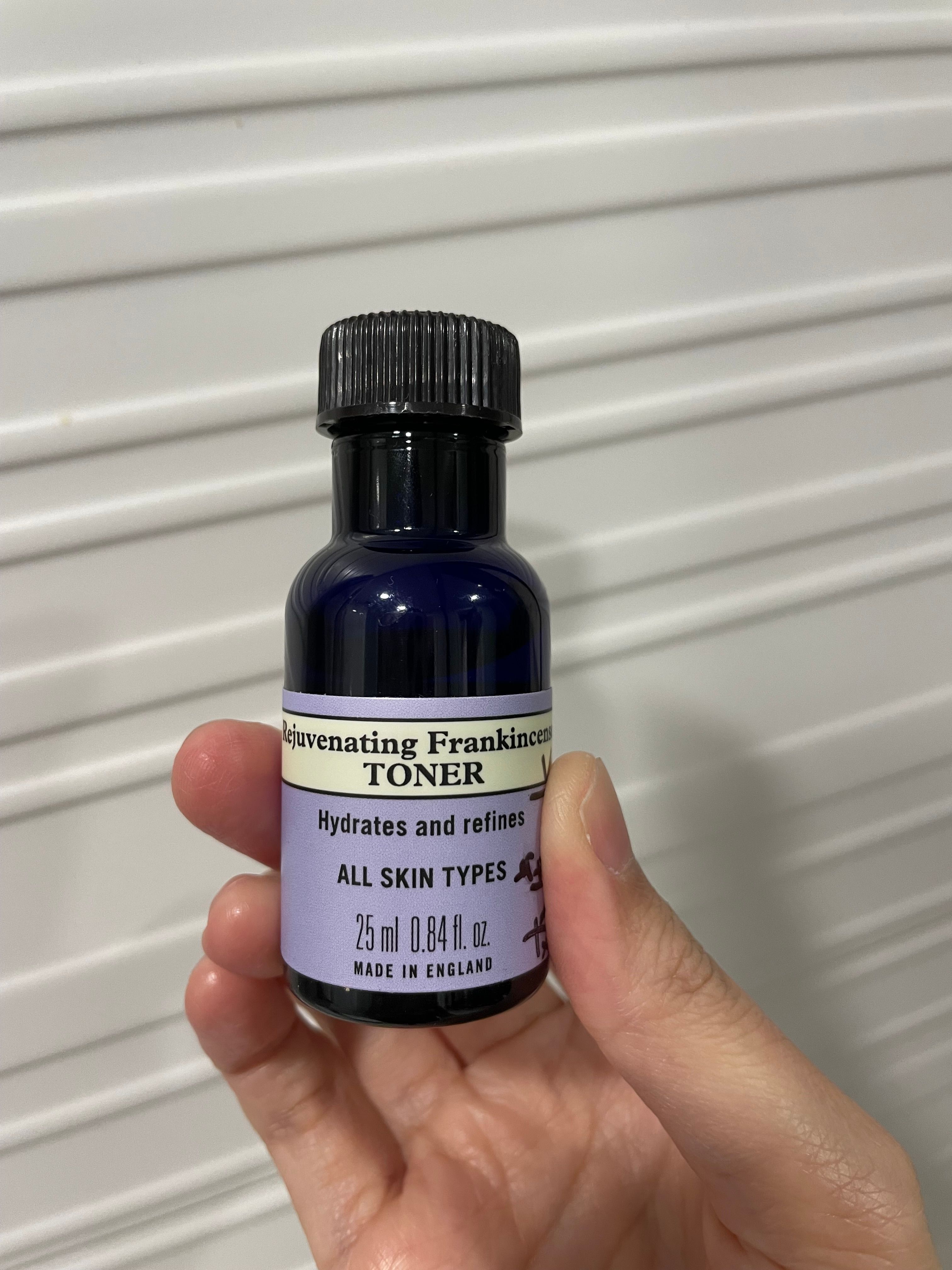 Neal’s Yard Remedies 乳香賦活爽膚水 真實評價/用後感 byBl****ng 1 Neal’s Yard Remedies 乳香賦活爽膚水 真實評價/實測照片 byBl****ng 1