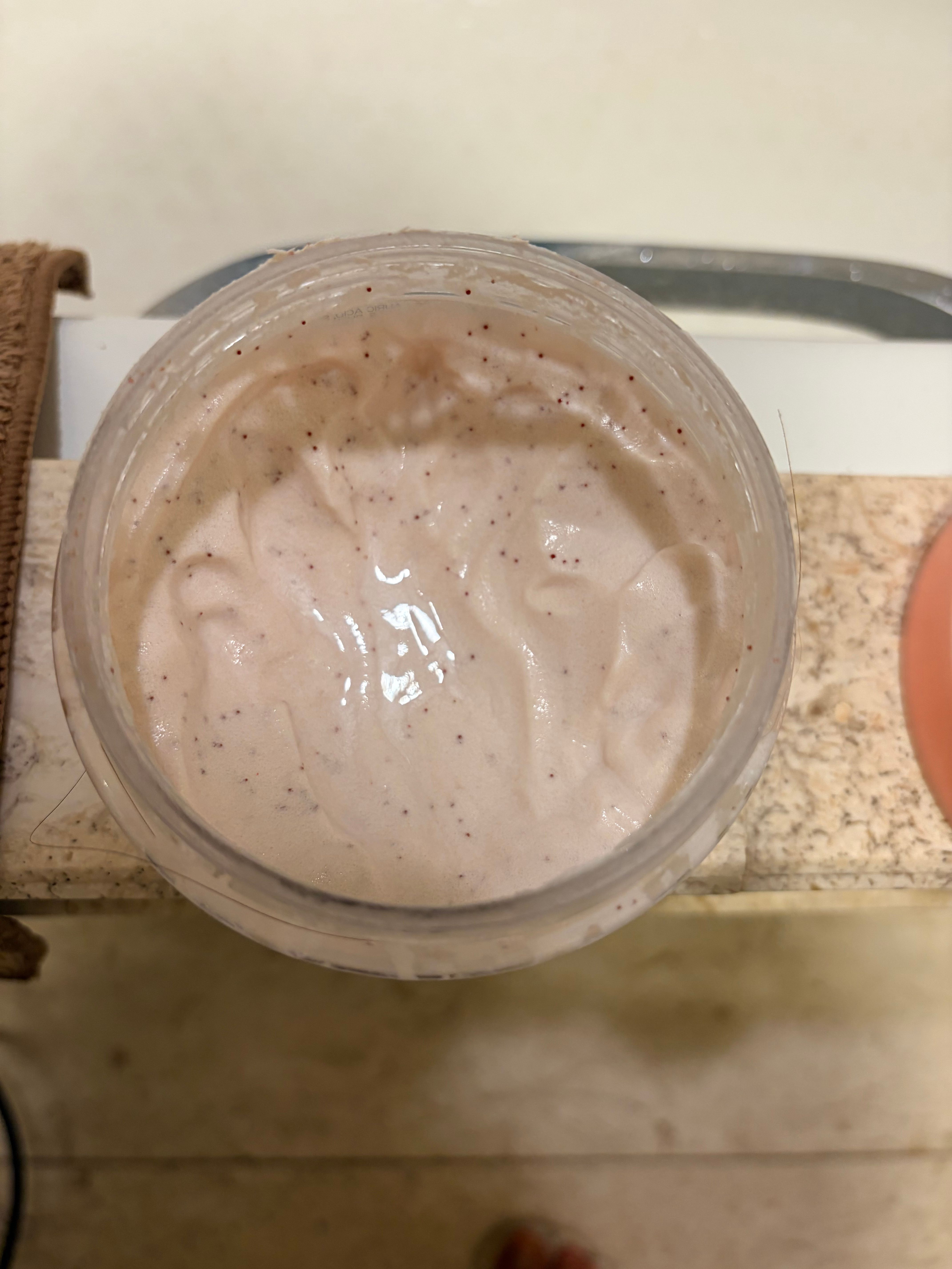 Dove 多芬 去角質身體磨砂膏 石榴籽與乳木果 真實評價/用後感 bysus*********************com 1 Dove 多芬 去角質身體磨砂膏 石榴籽與乳木果 真實評價/實測照片 bysus*********************com 1