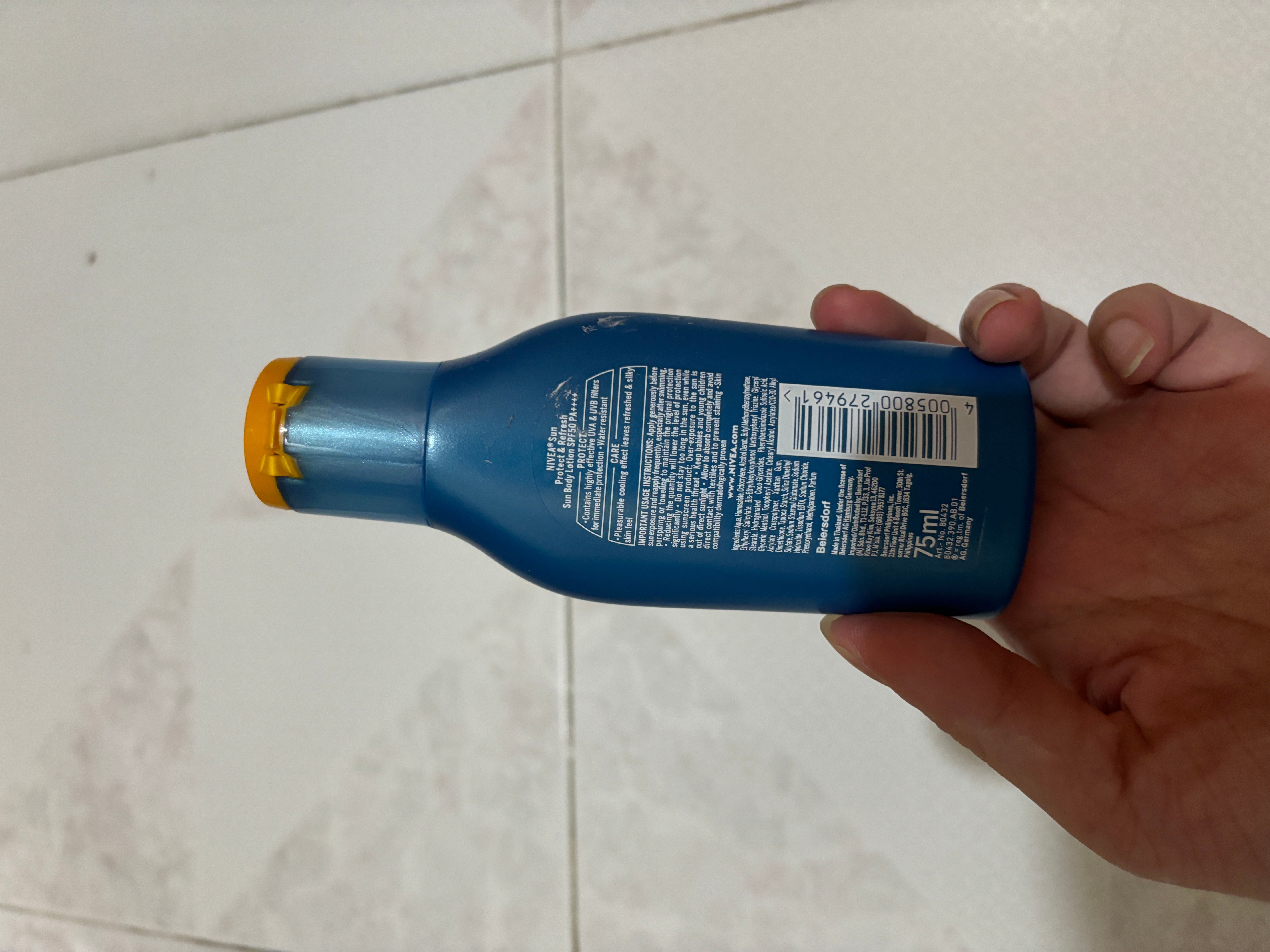 Nivea 高感防曬水乳液SPF50+/PA+++ 真實評價/實測照片 byt**f 1