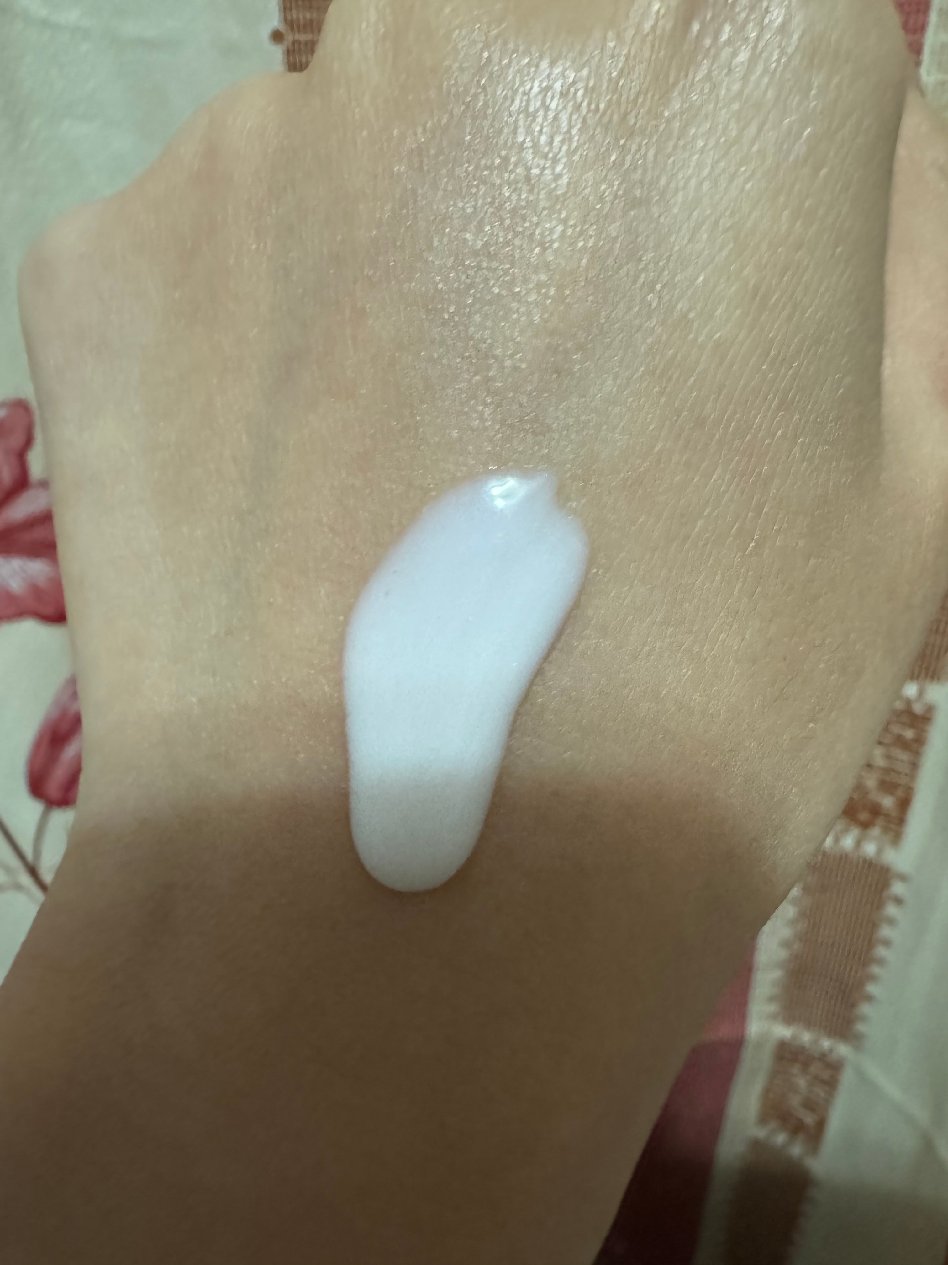 Olay 水感透白光曜精華 真實評價/實測照片 byokk**************com 1