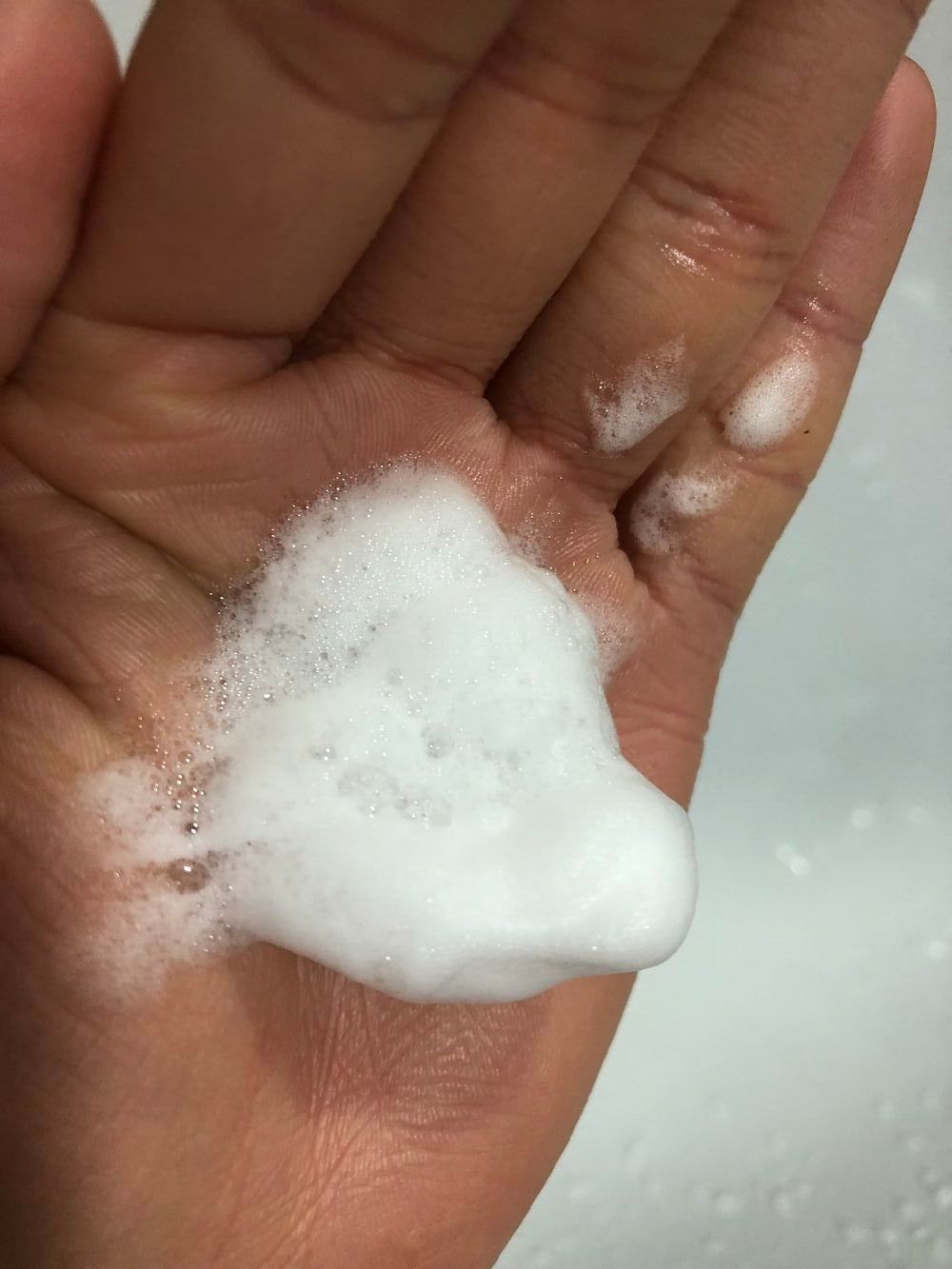 Avene 溫和潔面乳 真實評價/實測照片 bylau******************com 1