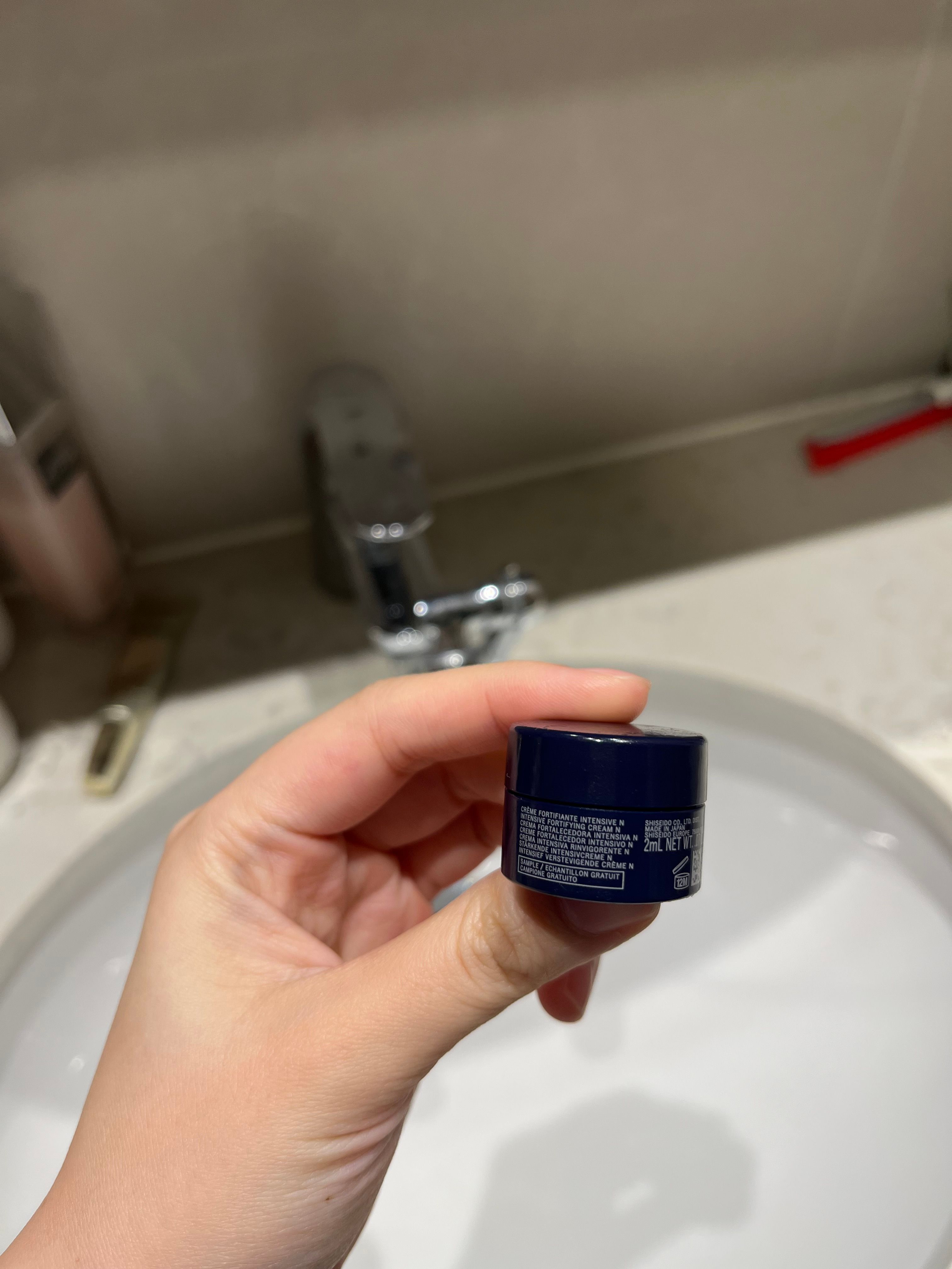 Cle De Peau 鉑鑽夜間修護乳霜 真實評價/實測照片 byali*******************com 1