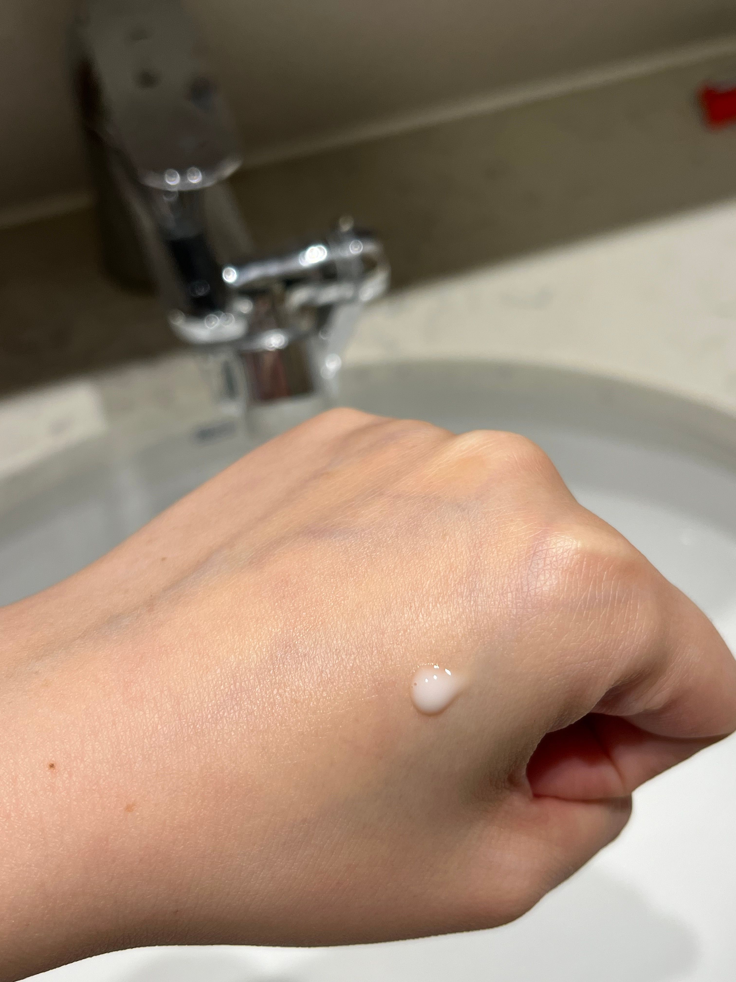Cle De Peau 鉑鑽夜間修護乳液 真實評價/實測照片 byali*******************com 1