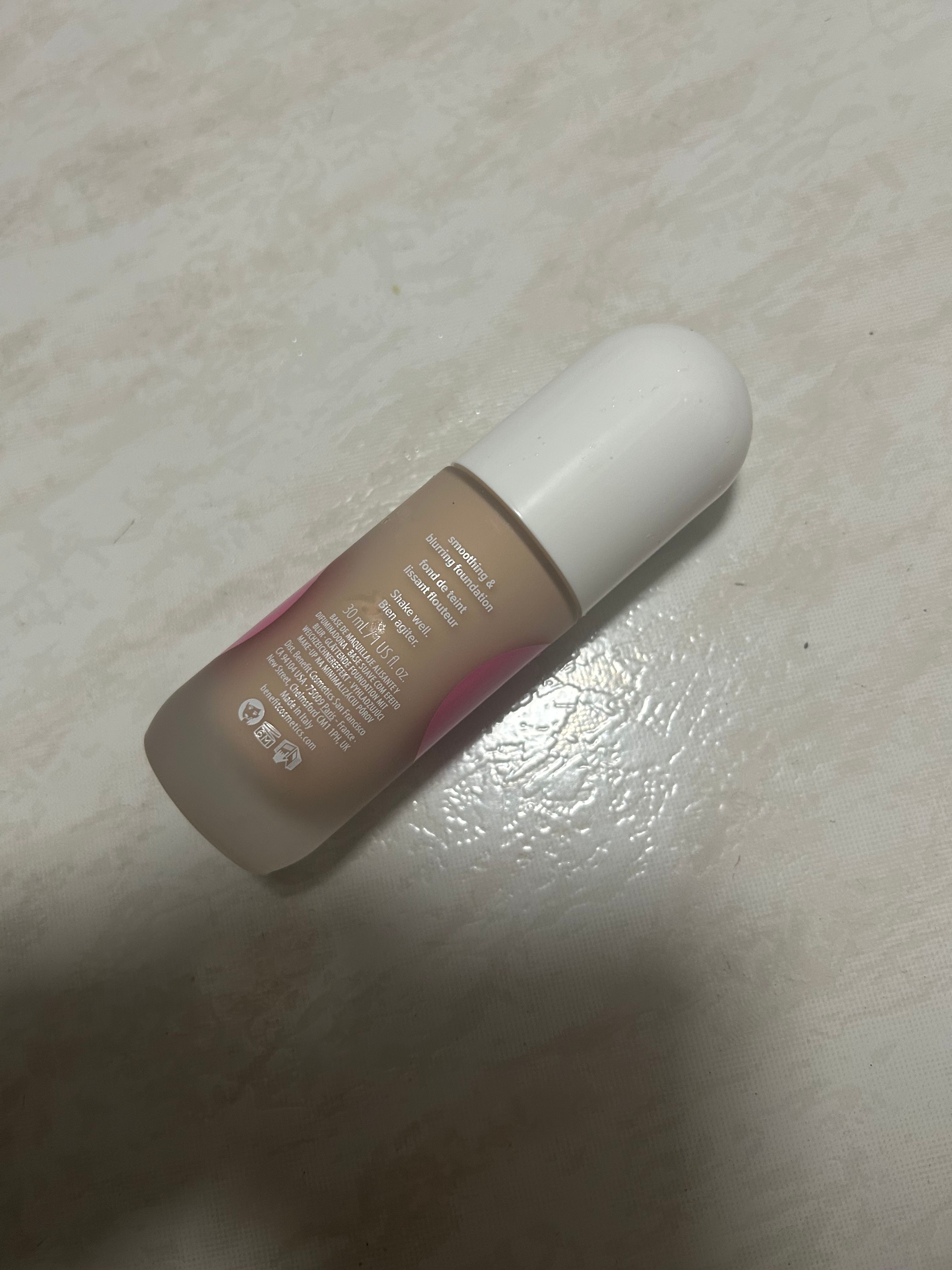 Benefit Cosmetics 反孔精英無PORE粉底液 真實評價/用後感 bymhm**************com 2 Benefit Cosmetics 反孔精英無PORE粉底液 真實評價/實測照片 bymhm**************com 2