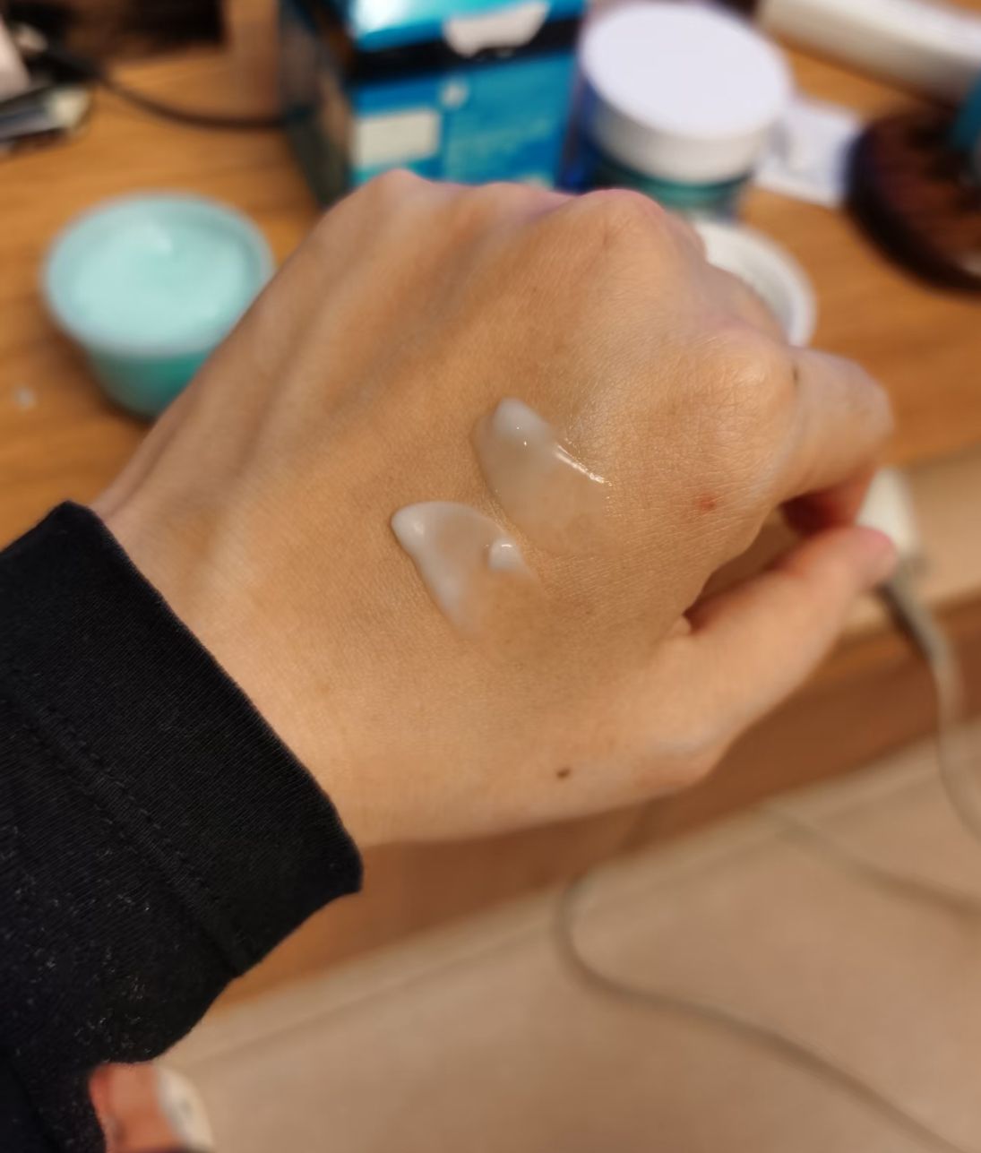 Neutrogena 露得清 露得清水活保濕無香特潤凝霜 真實評價/實測照片 byy*n 1