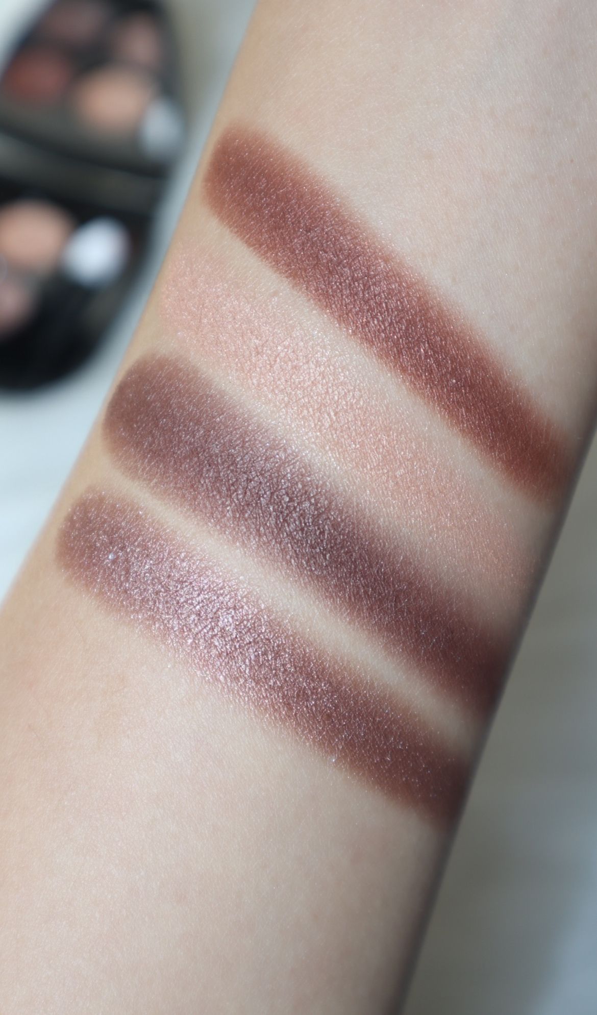 Chanel LES 4 OMBRES 四色眼影 真實評價/實測照片 byl***i 1