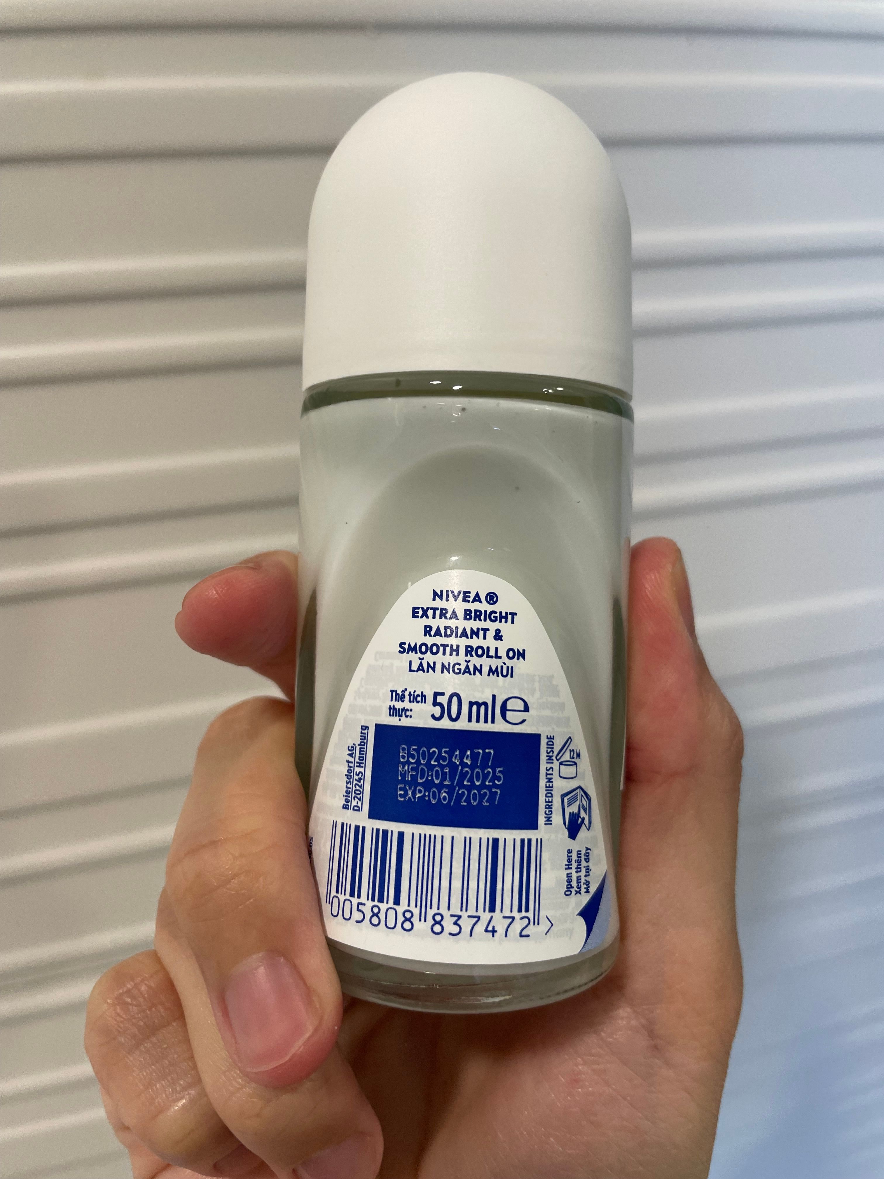 Nivea EXTRA BRIGHT AND FIRM 8 SUPER FOOD ROLL-ON 真實評價/實測照片 byBl****ng 1