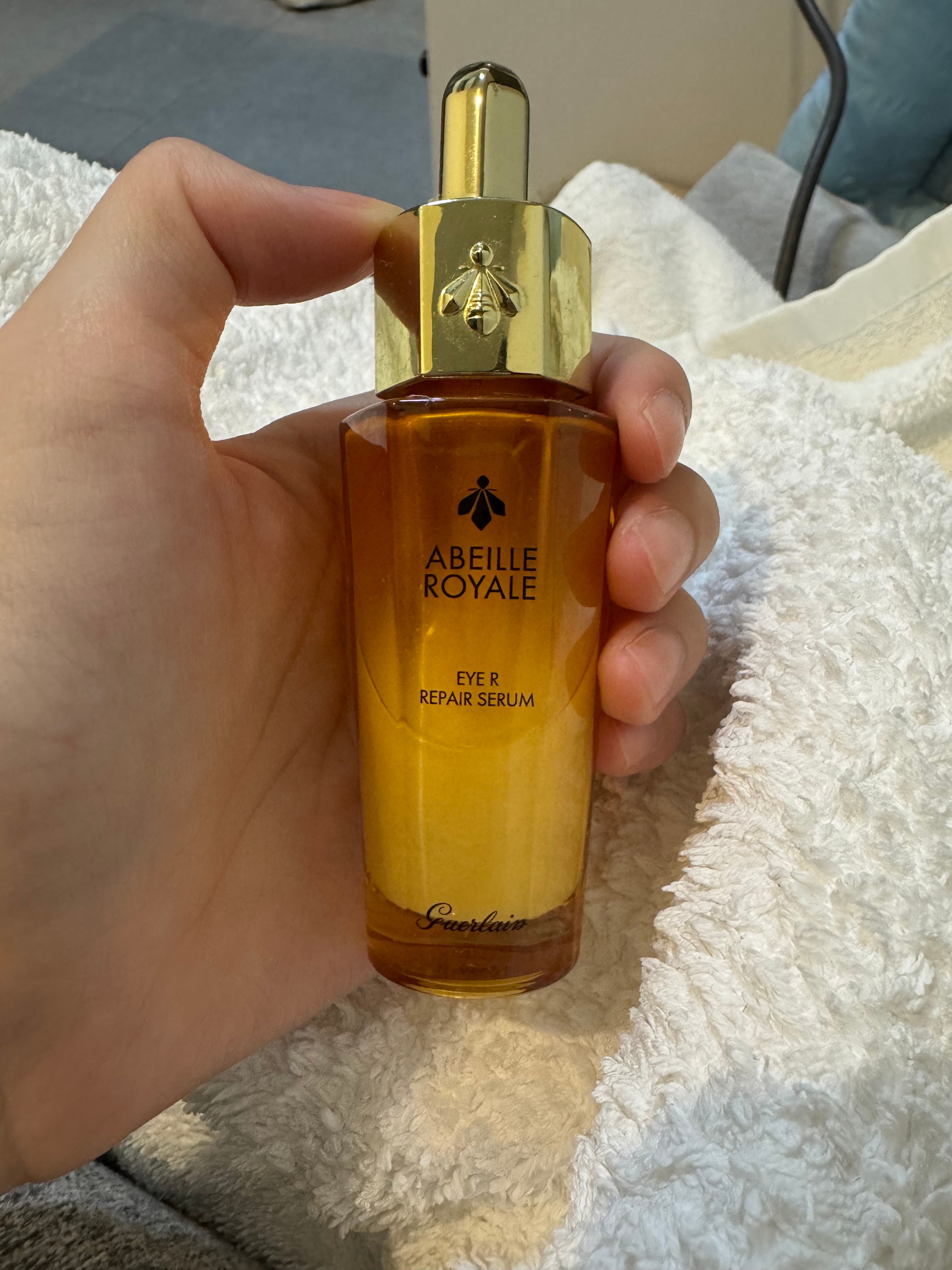 Guerlain 殿級蜂皇再生修護雙效眼精華 Abeille Royale Eye R Serum 真實評價/實測照片 byRu**cc 1