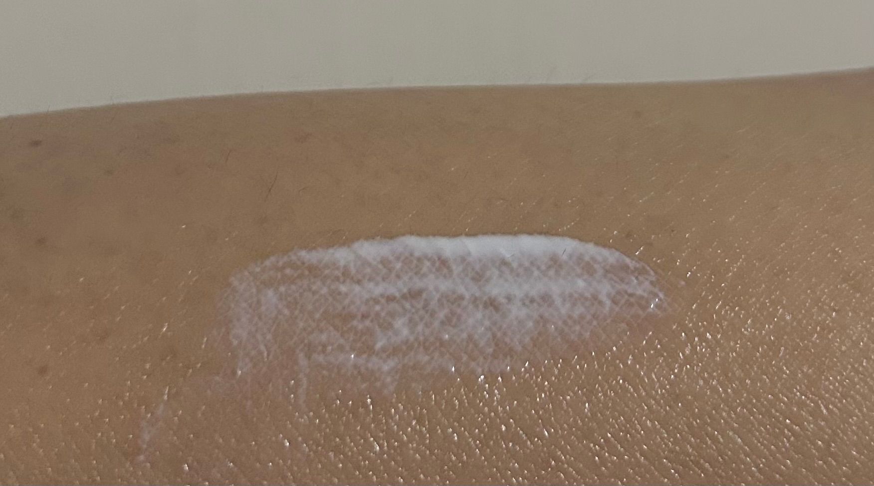 Round Lab 白樺樹保濕舒暖防曬 自然潤色提亮款 真實評價/用後感 byKa****15 1 Round Lab 白樺樹保濕舒暖防曬 自然潤色提亮款 真實評價/實測照片 byKa****15 1