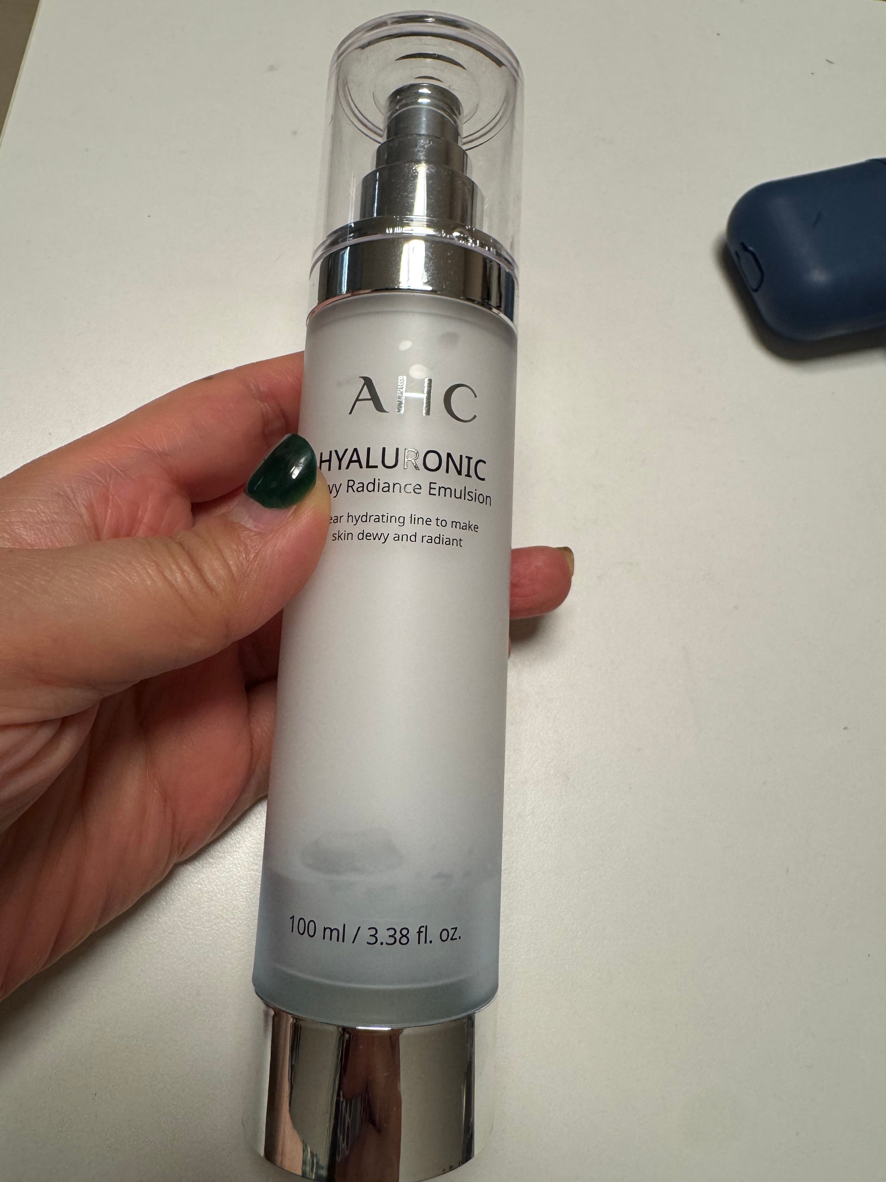 AHC 玻尿酸補水透亮乳液 HYALURONIC Dewy Radiance Emulsion 真實評價/實測照片 bykla************com 1