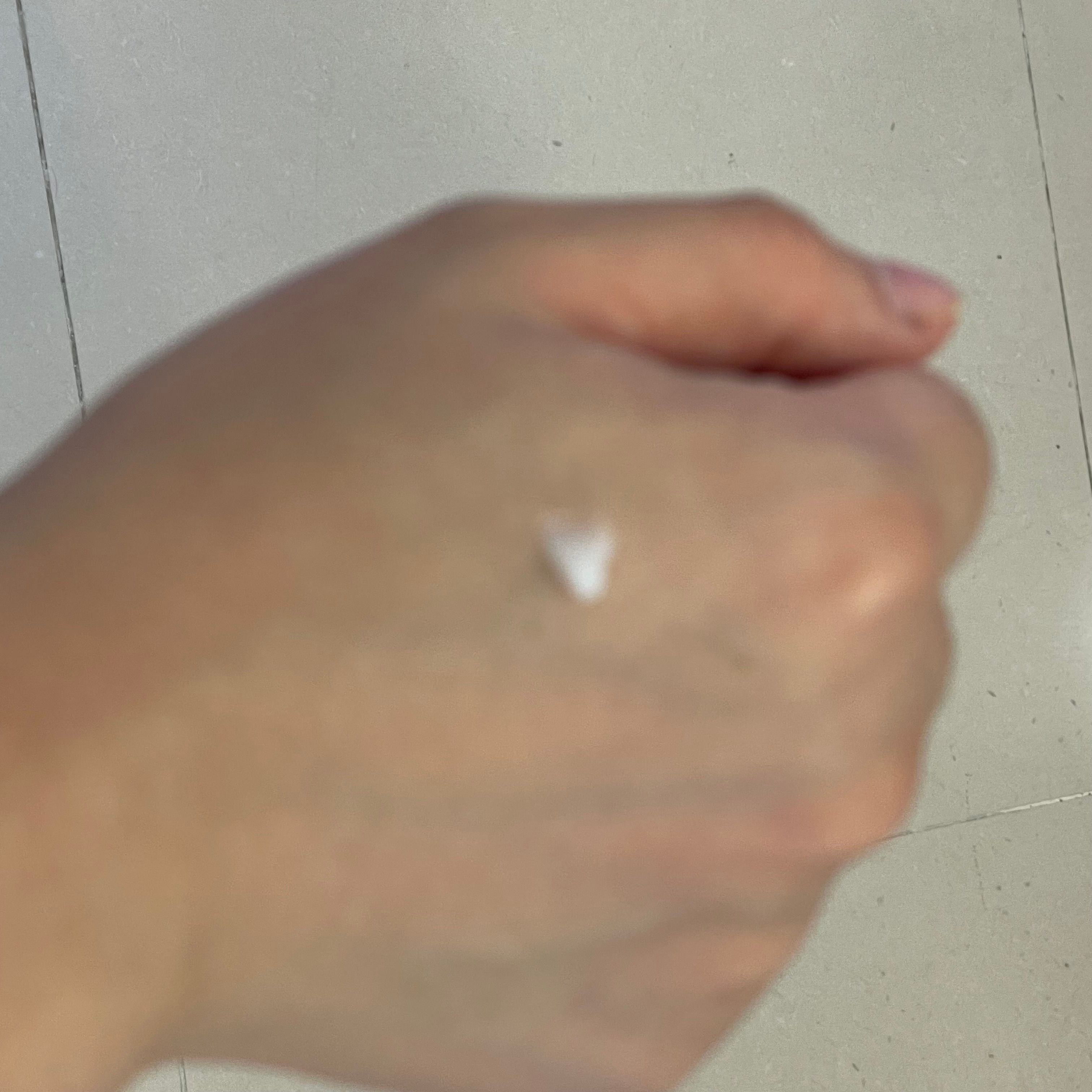 AHC 醫美科研水光導入玻尿酸全臉眼霜 真實評價/實測照片 byS**f 1