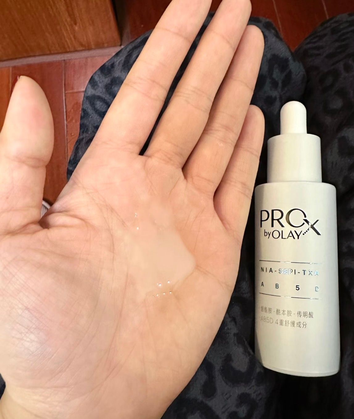 Olay PROX 亮潔晳顏淡斑精華 (新升級抗氧淡斑精華) 真實評價/實測照片 byy*n 1