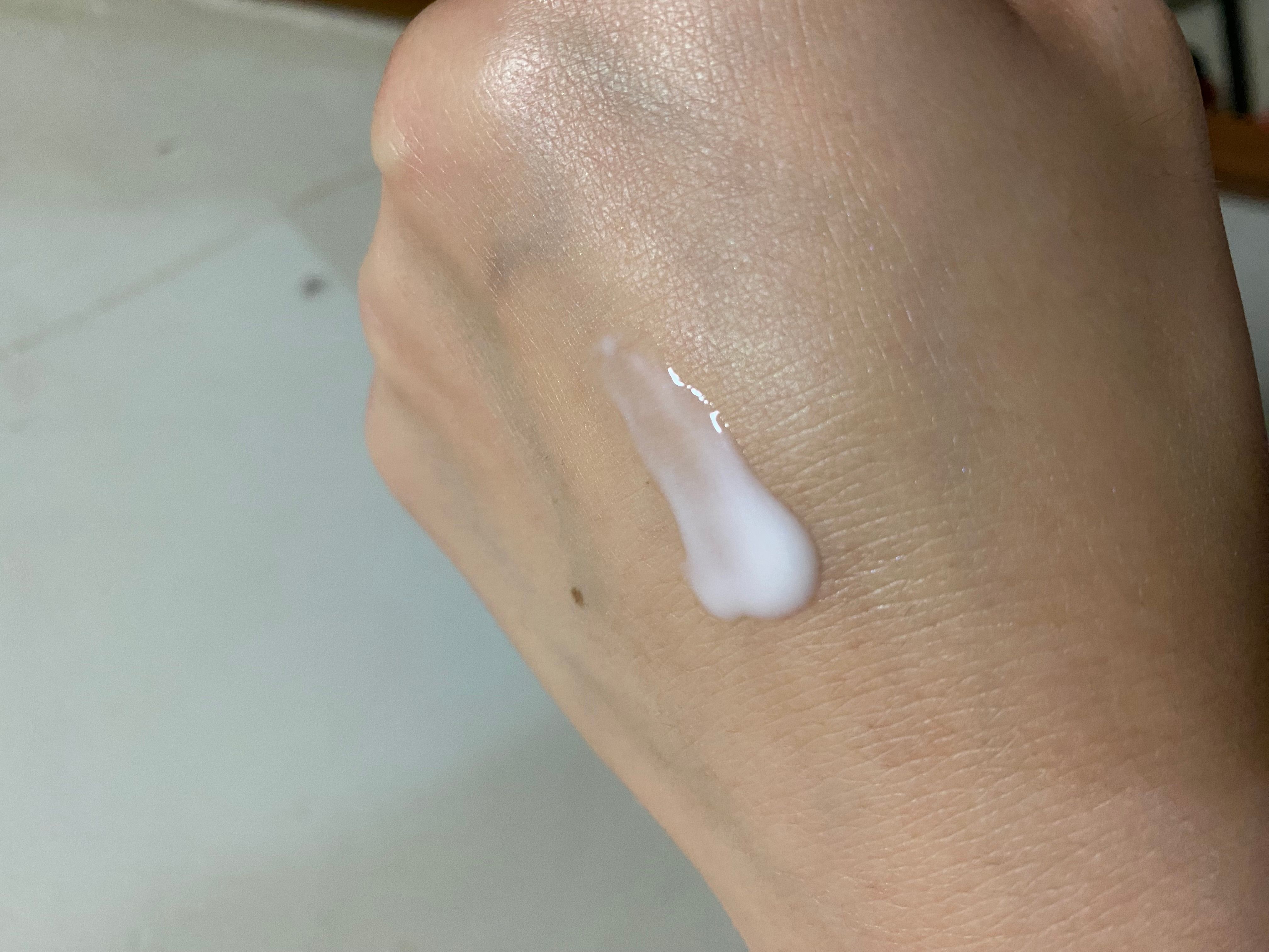 Olay 水感透白光曜精華 真實評價/實測照片 byCec***ong 1