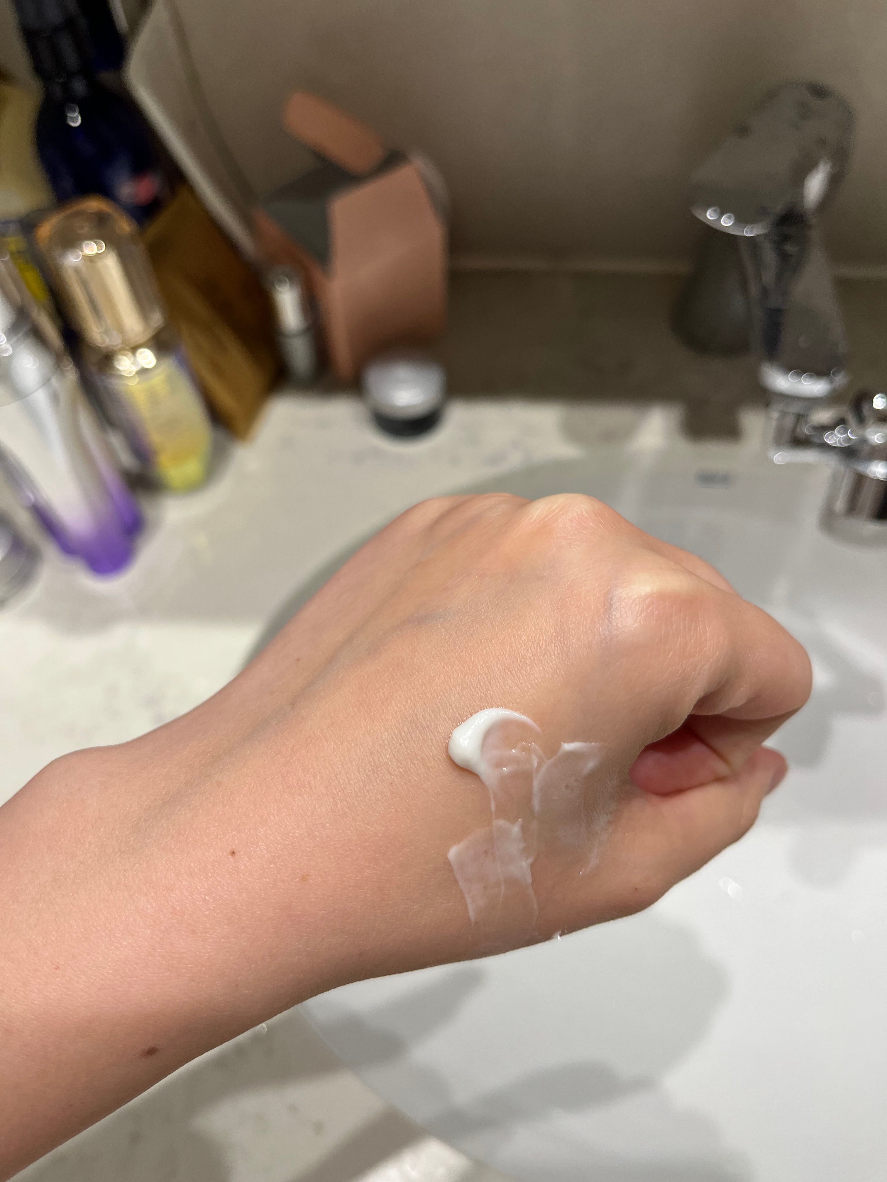 Lancome 立體塑顏緊緻亮肌面霜 Rénergie H. P. N. 300- Peptide Cream 真實評價/實測照片 byali*******************com 2