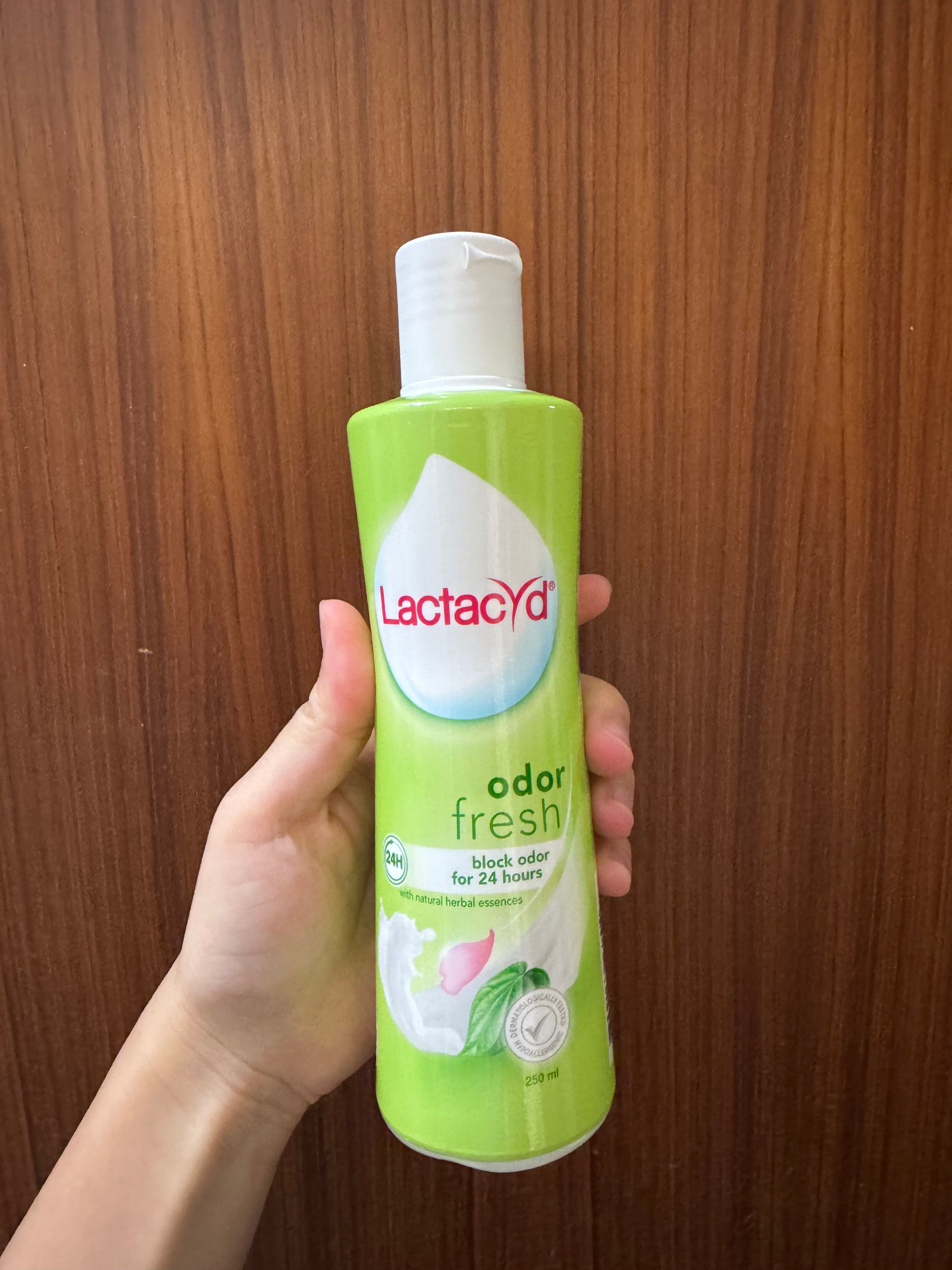 Lactacyd 全日清爽女性潔膚液  真實評價/實測照片 bySa****Ma 2