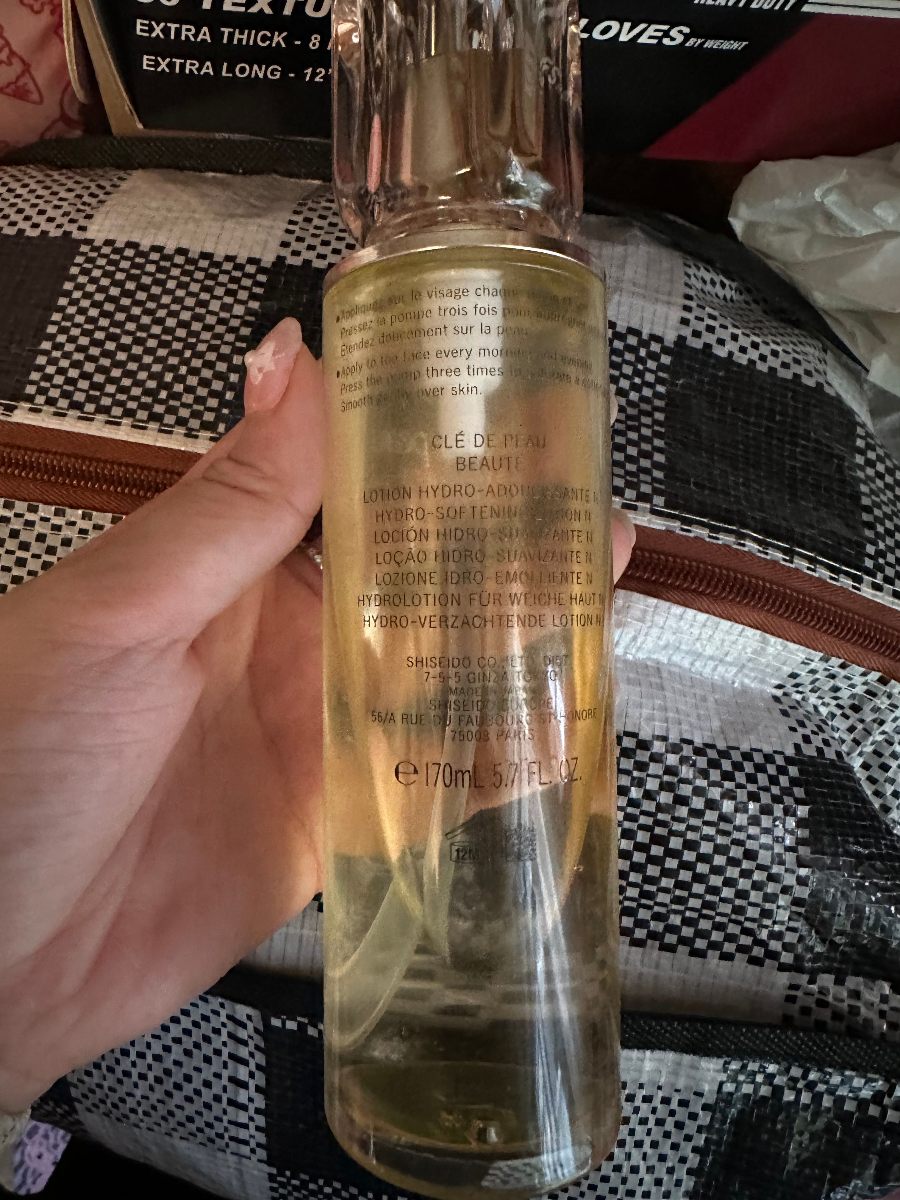 Cle De Peau 鉑鑽凝亮柔膚水 真實評價/實測照片 byHaz****ong 2