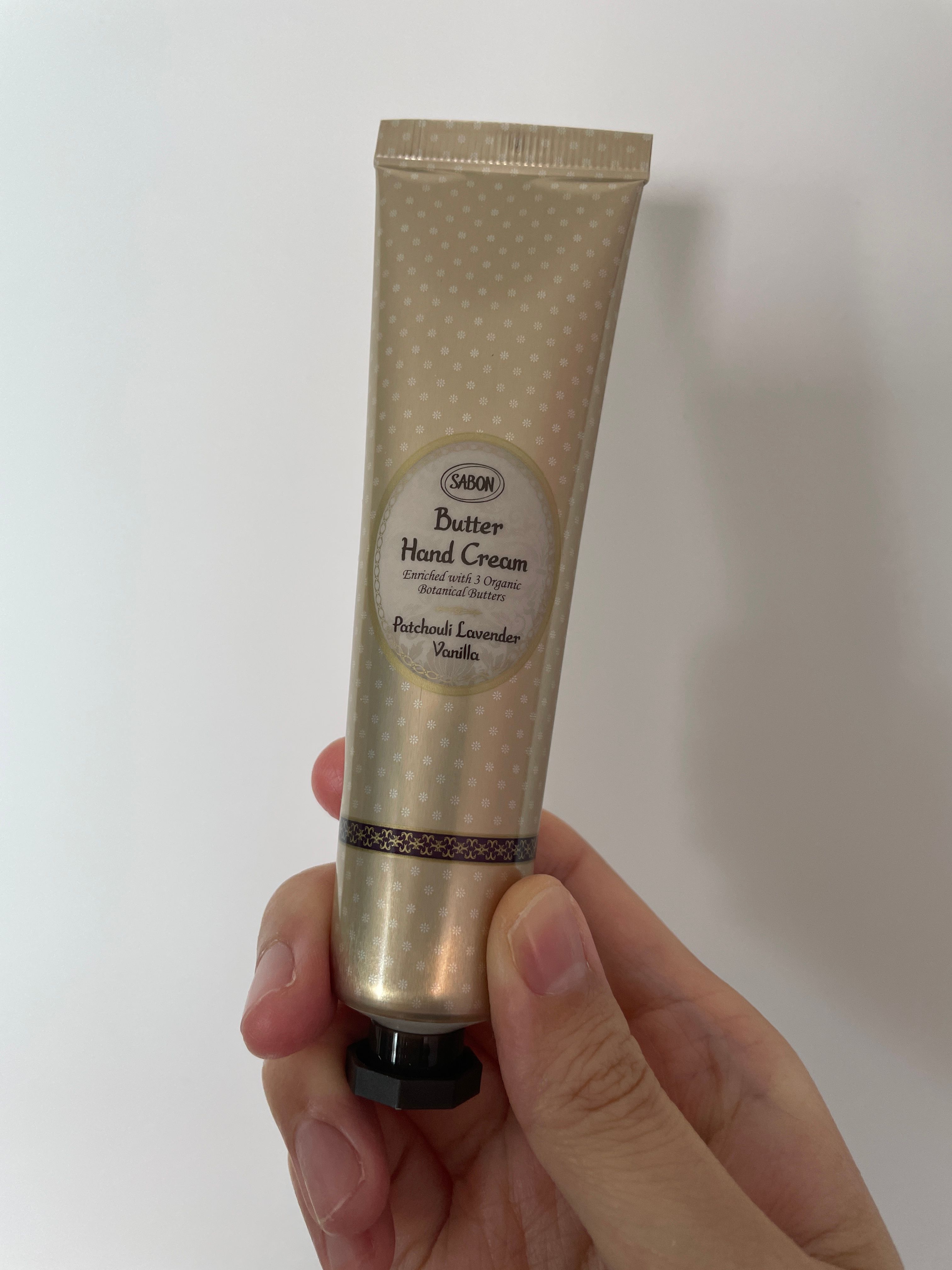 Sabon 廣藿香薰衣草香草滋潤潤手霜 Patchouli Lavender Vanilla Butter Hand Cream 真實評價/用後感 byBl****ng 1 Sabon 廣藿香薰衣草香草滋潤潤手霜 Patchouli Lavender Vanilla Butter Hand Cream 真實評價/實測照片 byBl****ng 1