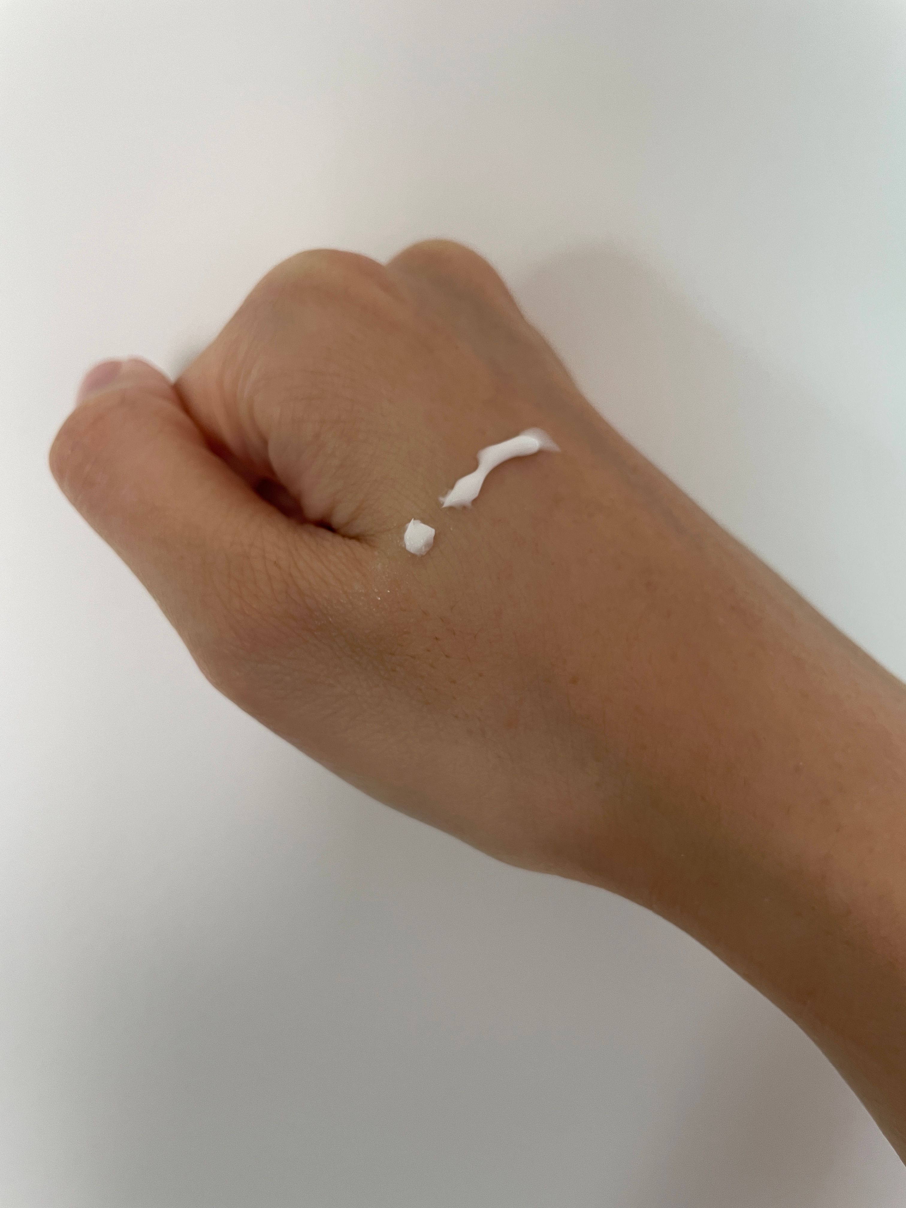 Sabon 廣藿香薰衣草香草滋潤潤手霜 Patchouli Lavender Vanilla Butter Hand Cream 真實評價/用後感 byBl****ng 1 Sabon 廣藿香薰衣草香草滋潤潤手霜 Patchouli Lavender Vanilla Butter Hand Cream 真實評價/實測照片 byBl****ng 1