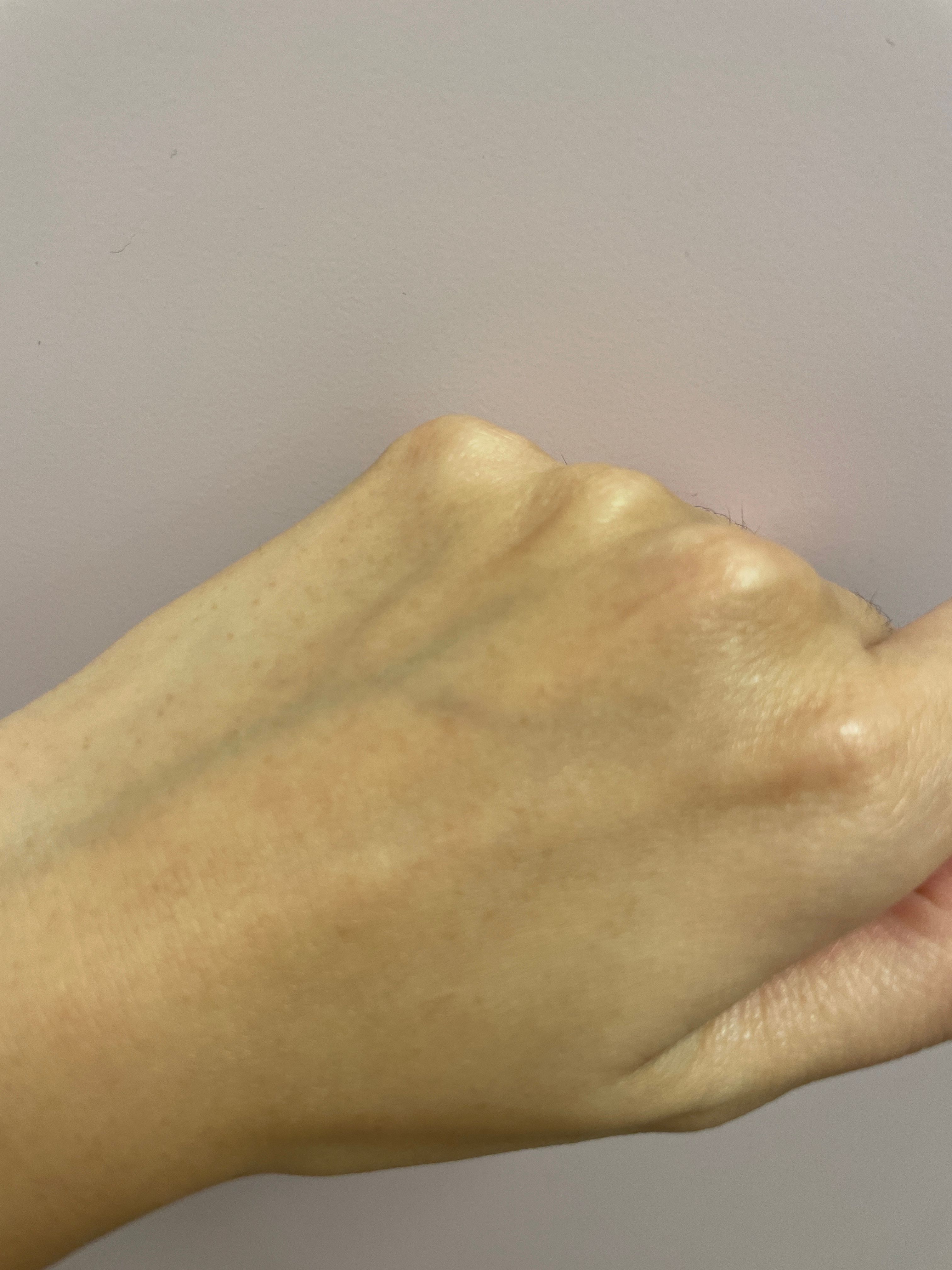 Laura Mercier 輕感持久定妝噴霧 真實評價/實測照片 byBl****ng 1