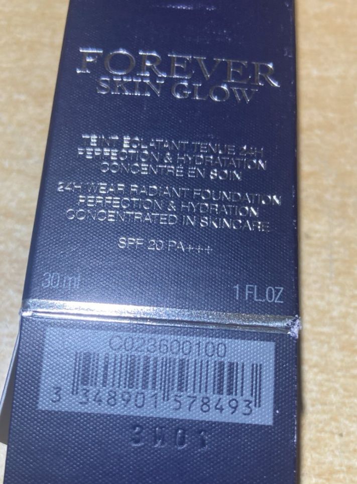 Dior 恆久貼肌亮澤粉底液 真實評價/實測照片 byW**h 1