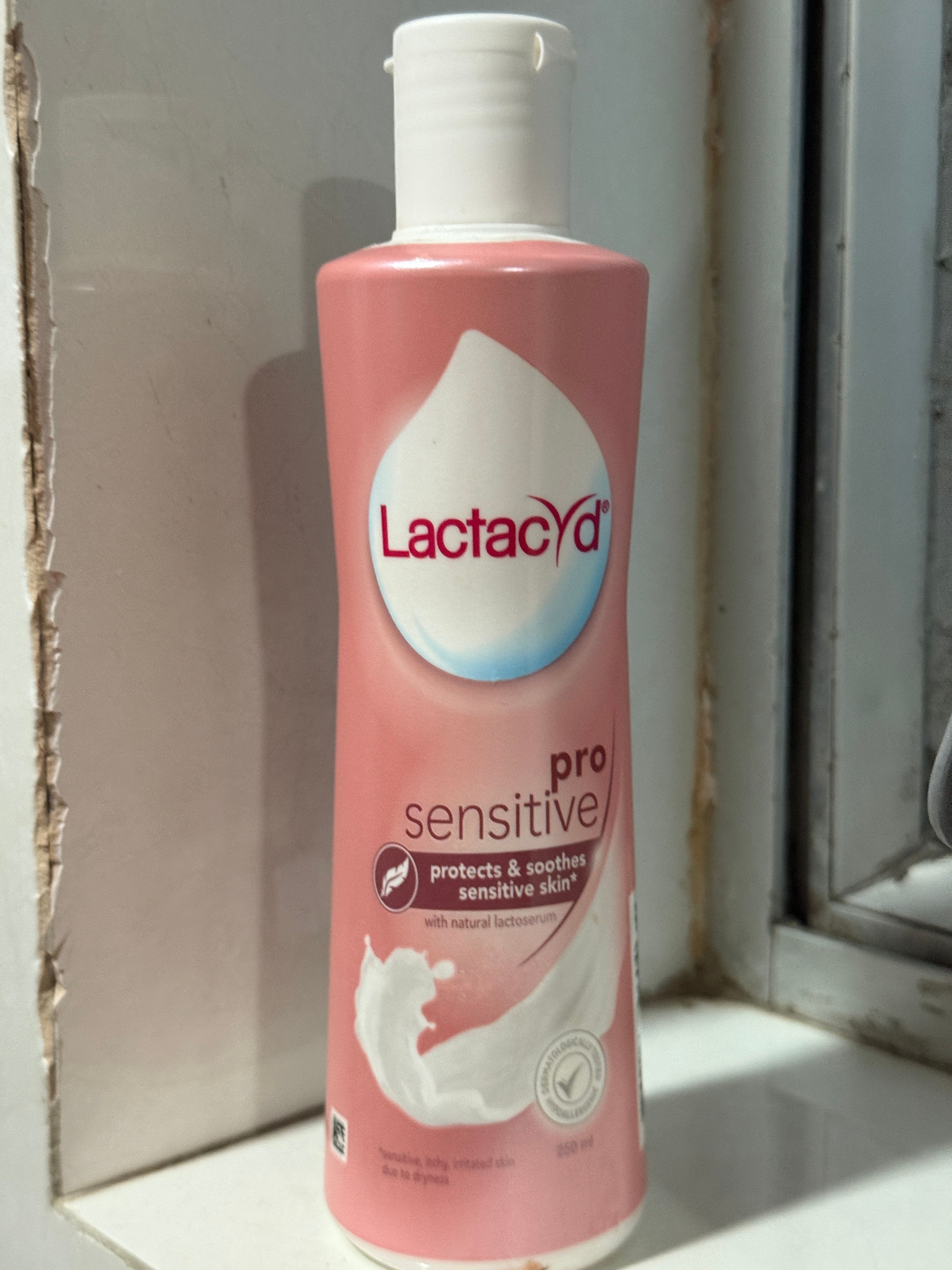 Lactacyd 倍護女性潔膚液 真實評價/實測照片 byAtl**********ung 1