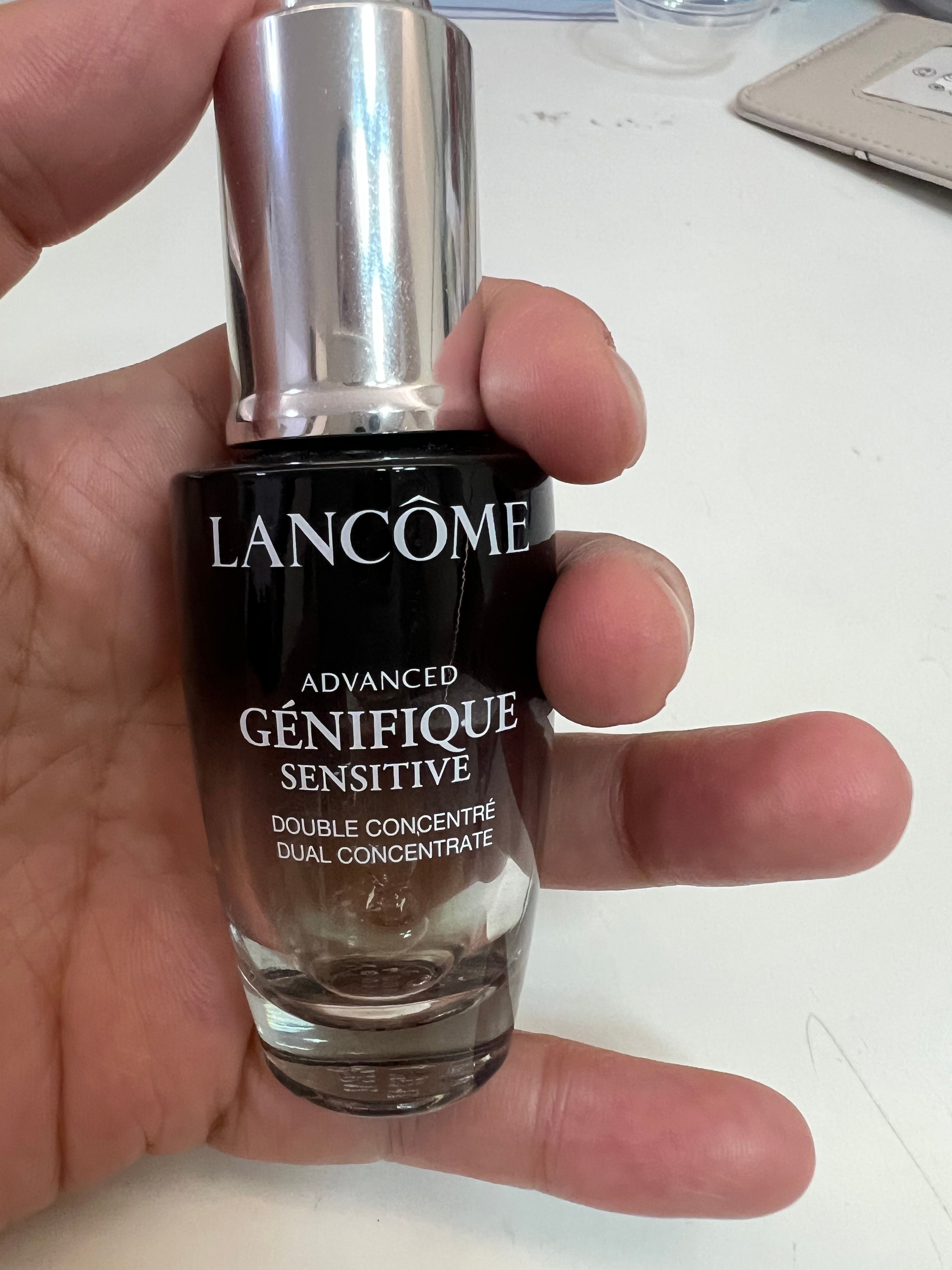 Lancome Genifique 嫩肌活膚精華(小黑瓶) 真實評價/用後感 bycat*****************com 1 Lancome Genifique 嫩肌活膚精華(小黑瓶) 真實評價/實測照片 bycat*****************com 1