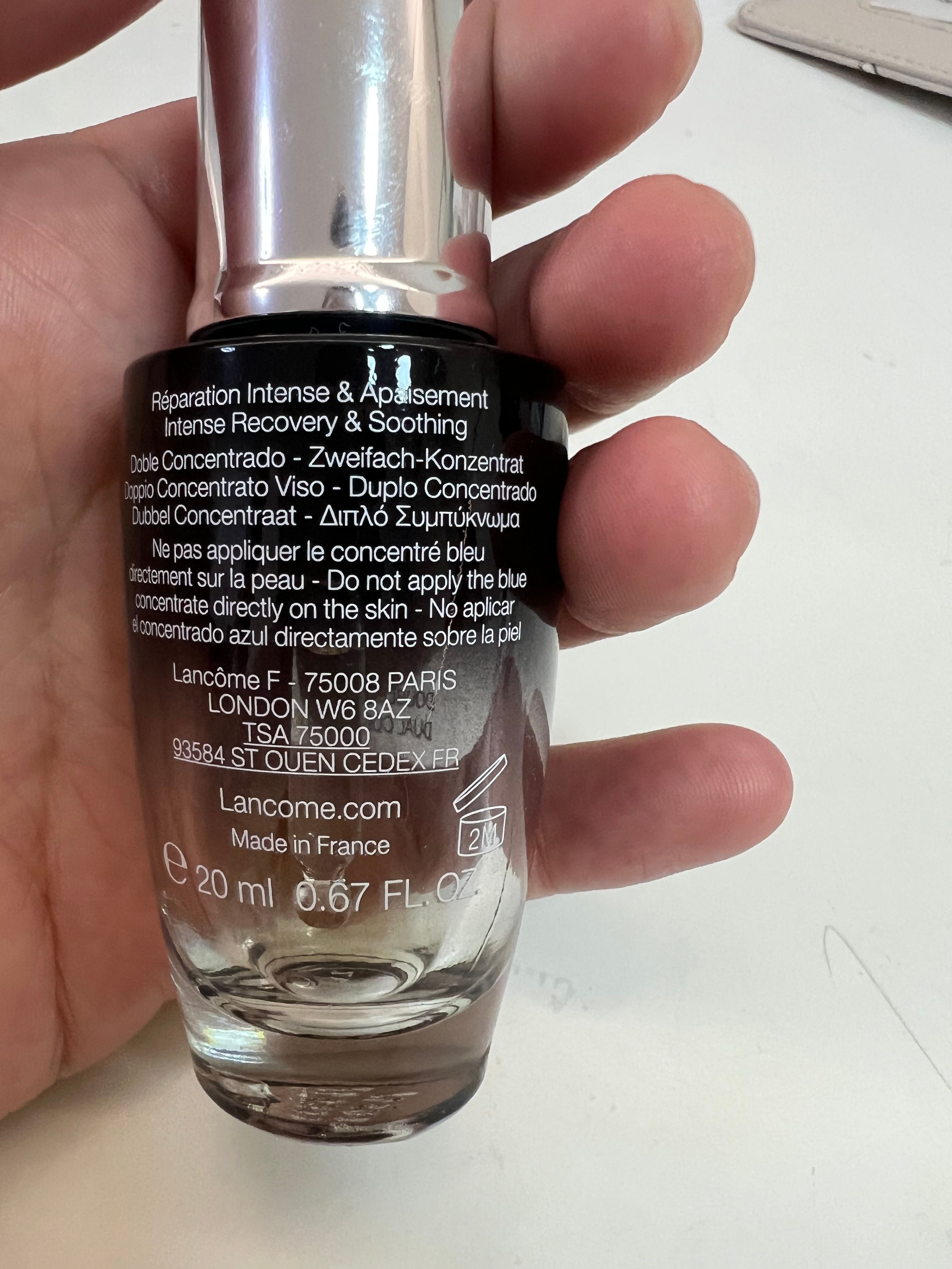 Lancome Genifique 嫩肌活膚精華(小黑瓶) 真實評價/用後感 bycat*****************com 2 Lancome Genifique 嫩肌活膚精華(小黑瓶) 真實評價/實測照片 bycat*****************com 2