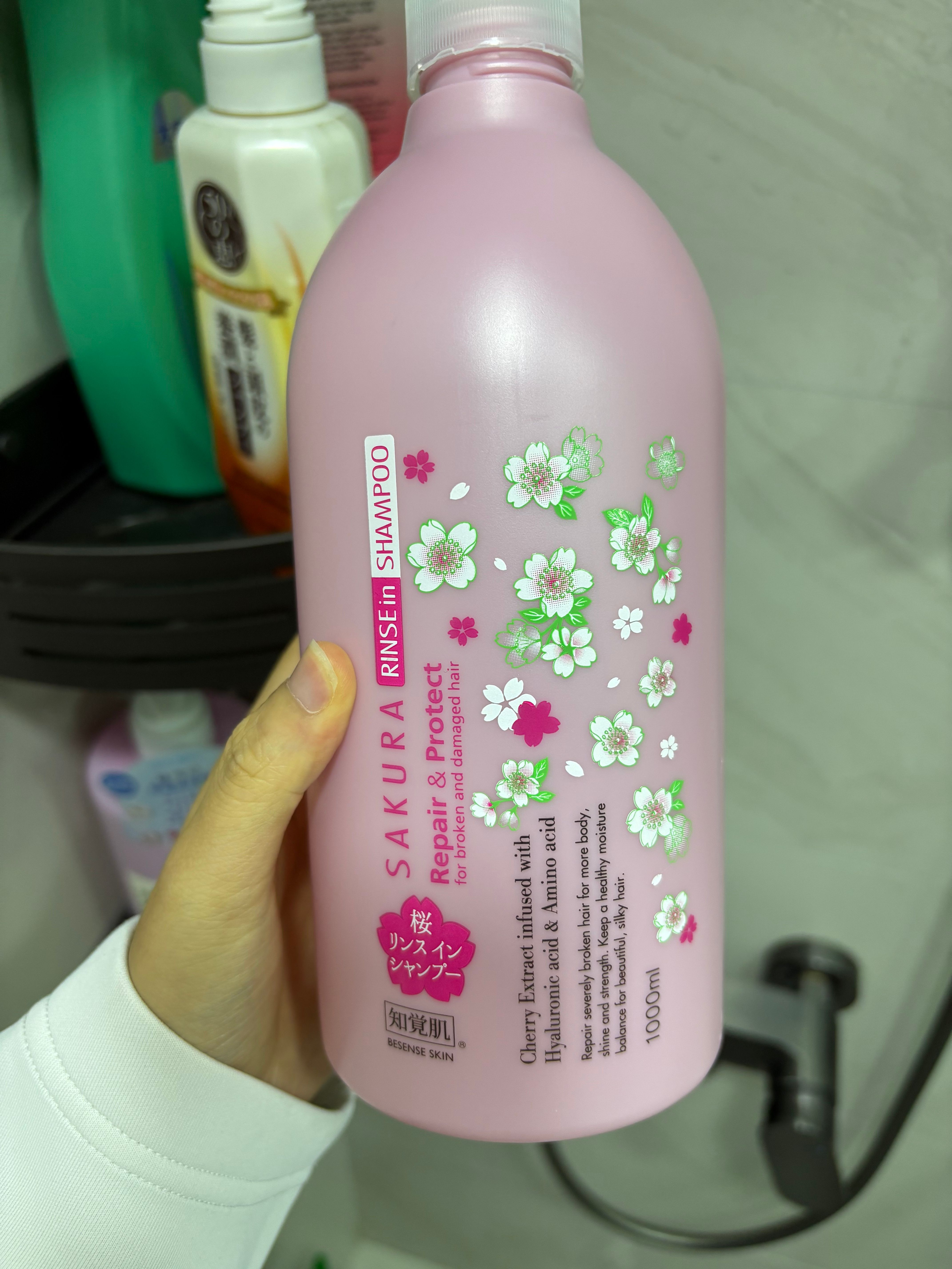 J&C 日本櫻花氨基酸2合1修護洗髮露 真實評價/實測照片 byMeg***Lam 1