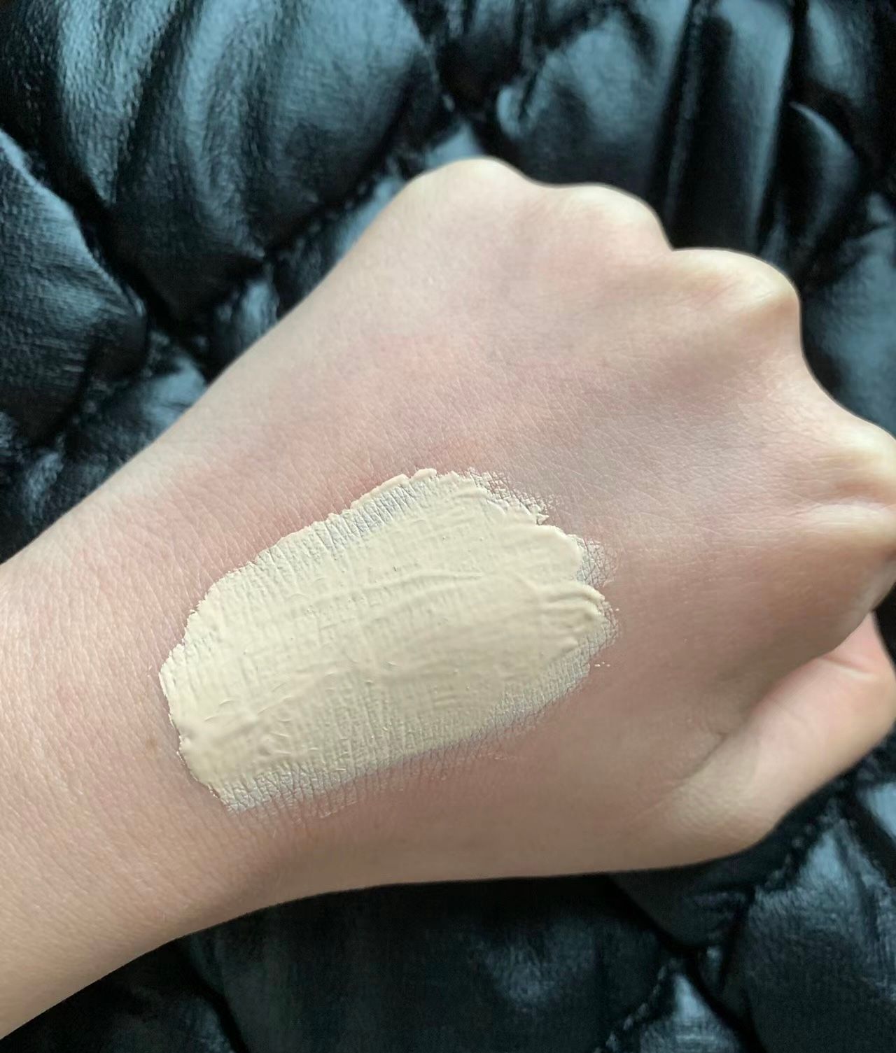 3CE 柔霧無瑕持妝粉底液 Velvet Fit Foundation 真實評價/實測照片 bya22***************com 1