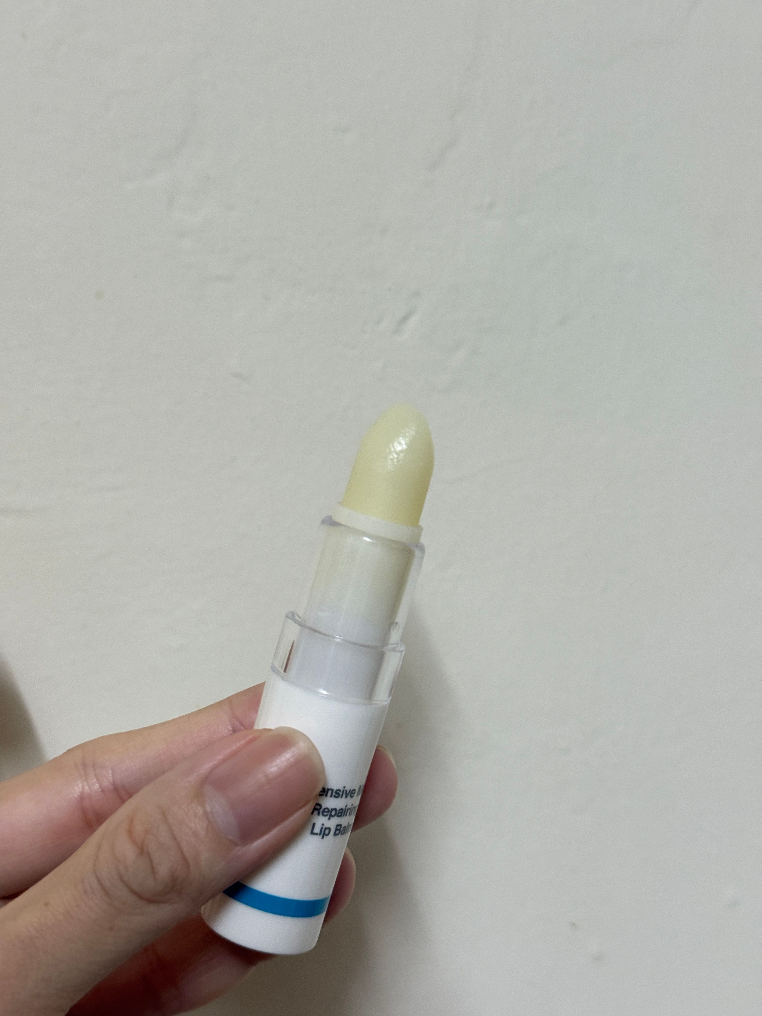 卡倫 Procalun 高效保濕修護潤唇膏 真實評價/實測照片 byKa**tt 1