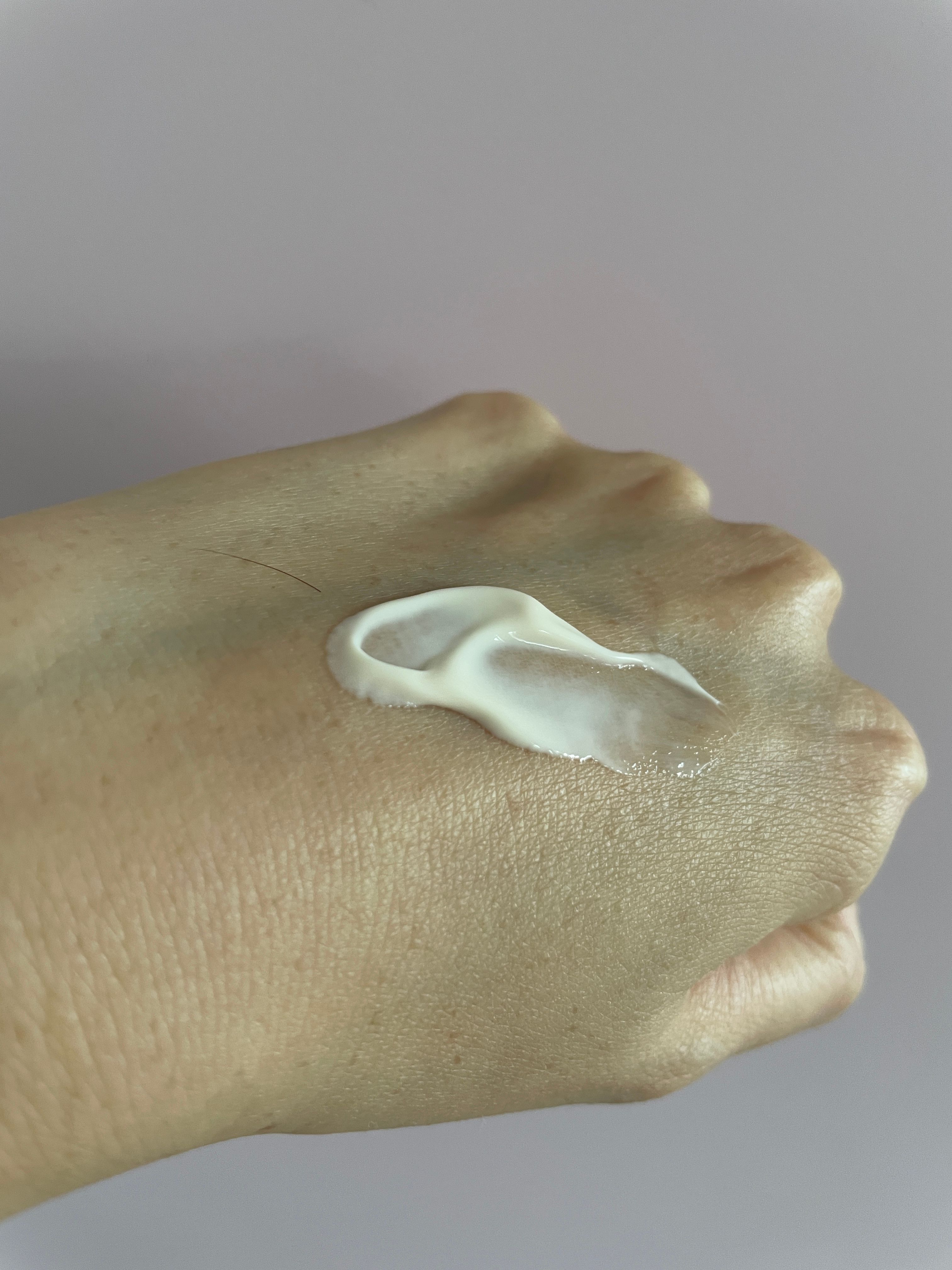 Neal’s Yard Remedies 乳香賦活卸妝潔面霜 真實評價/用後感 byMon****tar 1 Neal’s Yard Remedies 乳香賦活卸妝潔面霜 真實評價/實測照片 byMon****tar 1