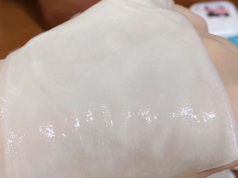 Utena 黃金啫喱面膜 (蜂皇漿精華) 真實評價/用後感 byH K***yal 1 Utena 黃金啫喱面膜 (蜂皇漿精華) 真實評價/實測照片 byH K***yal 1