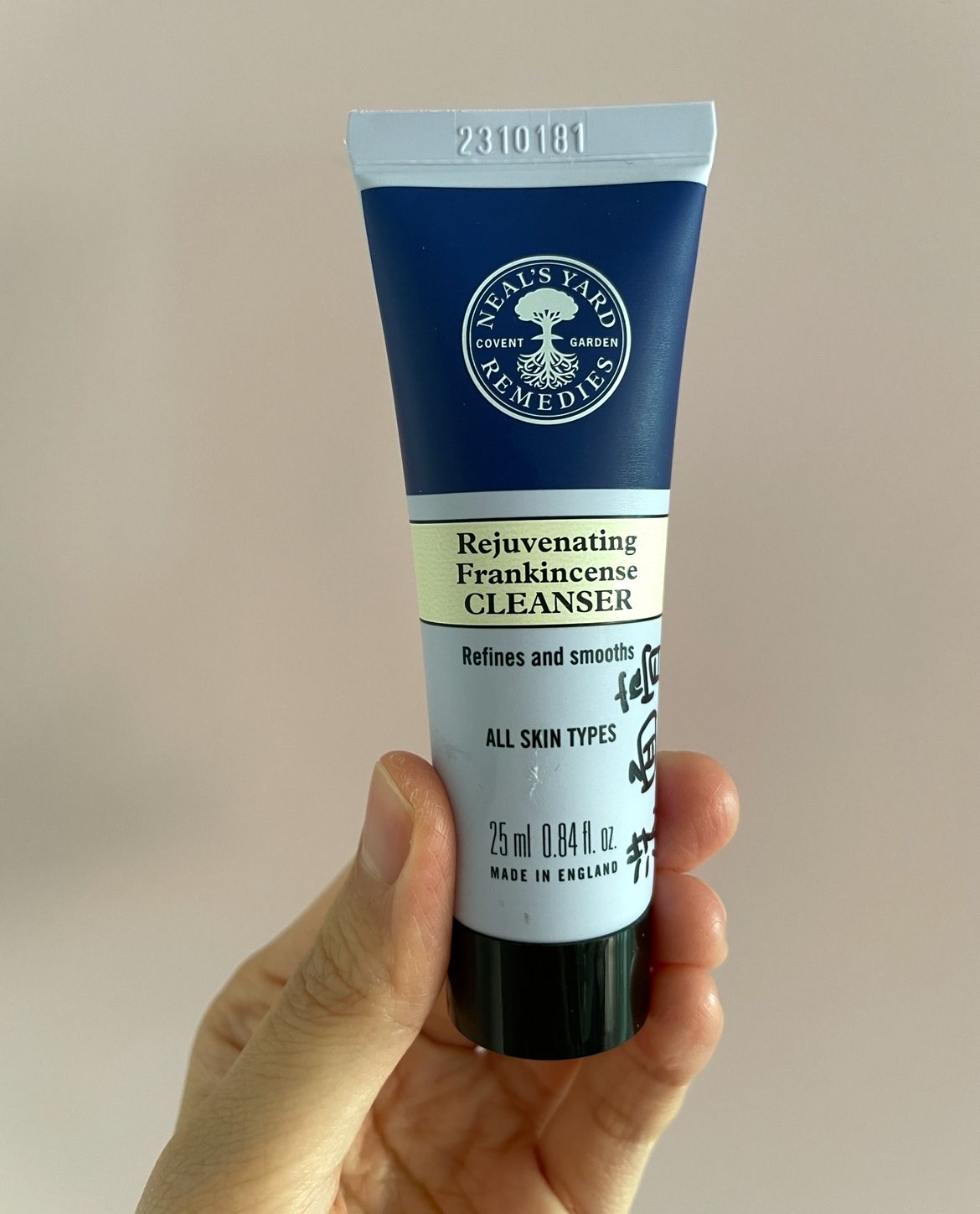 Neal’s Yard Remedies 乳香賦活卸妝潔面霜 真實評價/用後感 byMon****tar 1 Neal’s Yard Remedies 乳香賦活卸妝潔面霜 真實評價/實測照片 byMon****tar 1