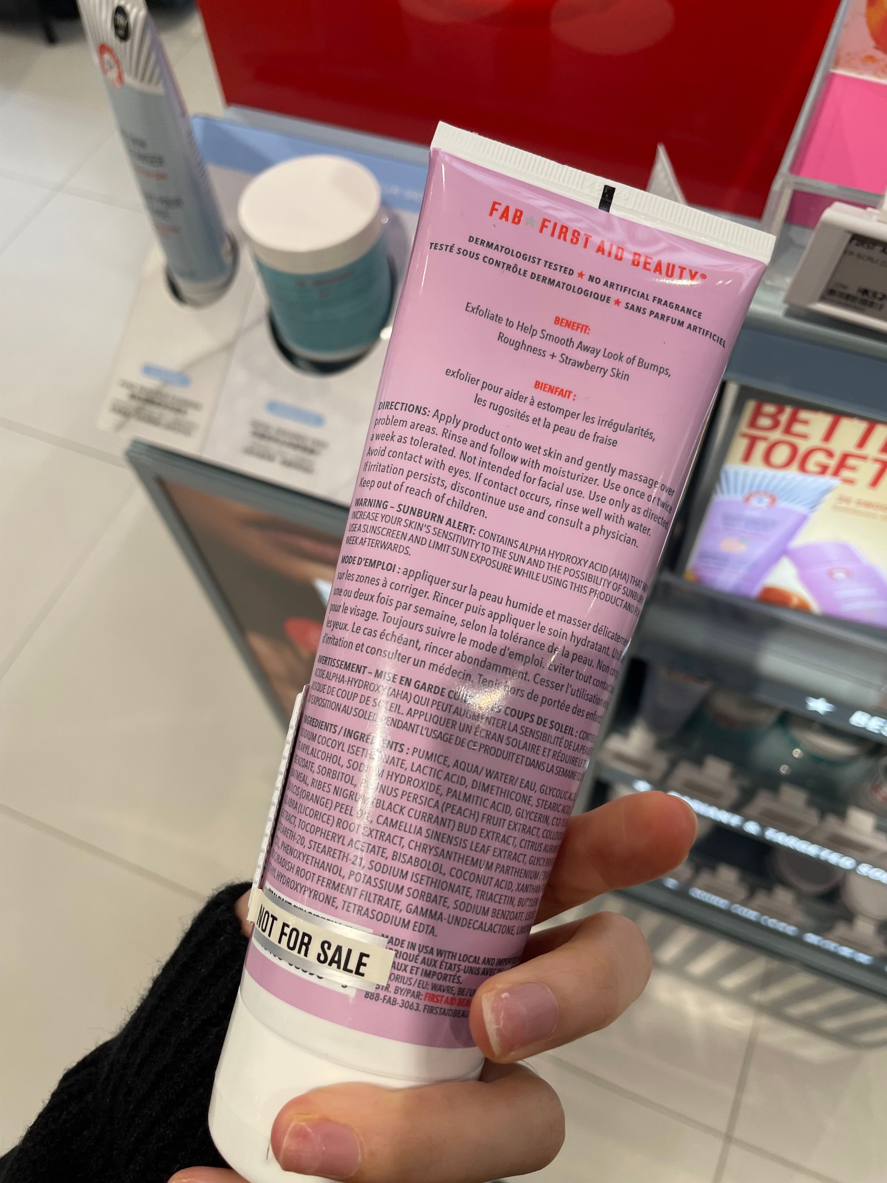 First Aid Beauty HELLO FAB椰子保濕提亮妝前乳 真實評價/用後感 bybab*******************.hk 1 First Aid Beauty HELLO FAB椰子保濕提亮妝前乳 真實評價/實測照片 bybab*******************.hk 1