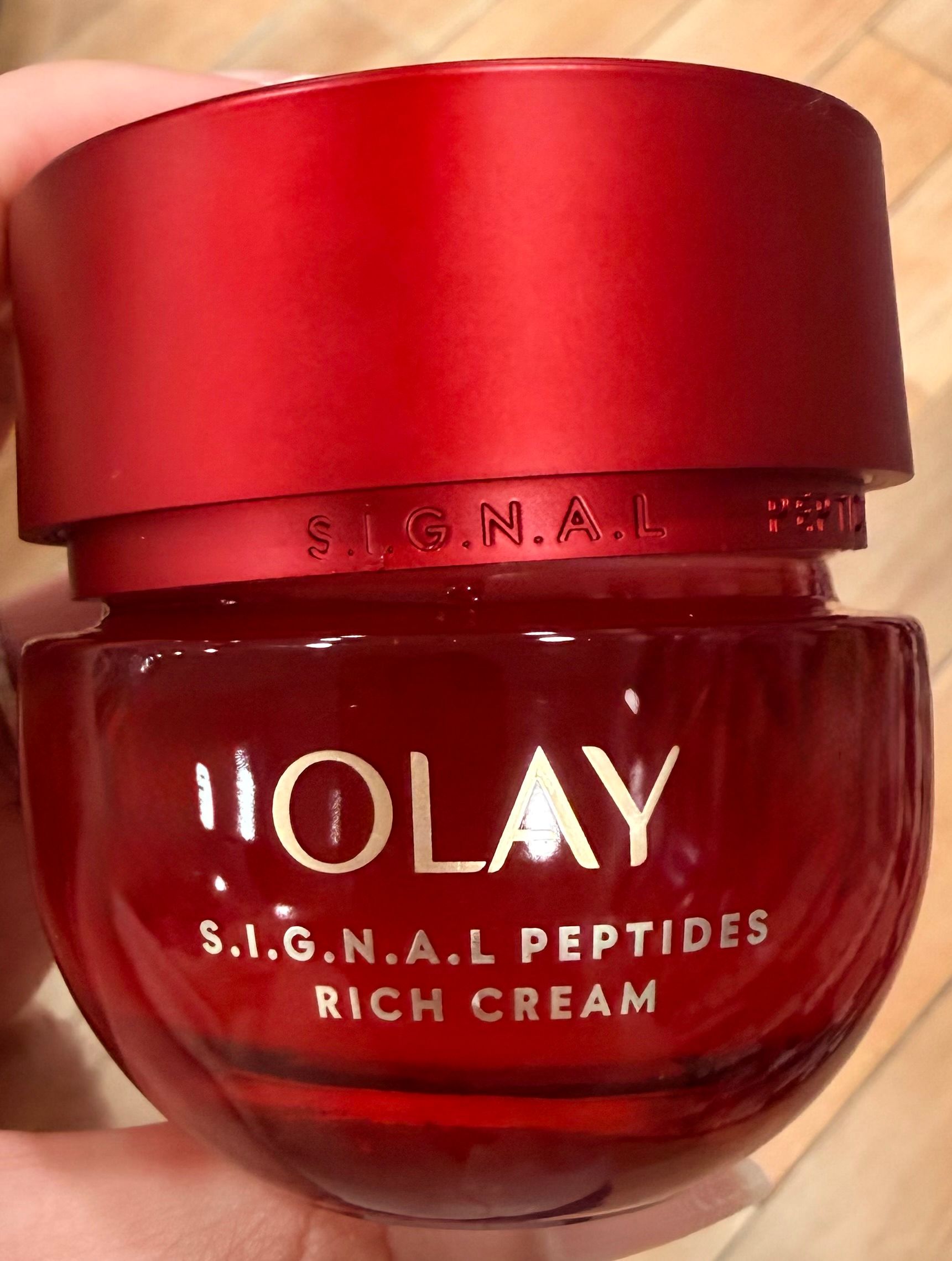 Olay 胜肽專研緊緻輕潤乳霜 (紅金面霜) 真實評價/實測照片 bySsi***rii 1