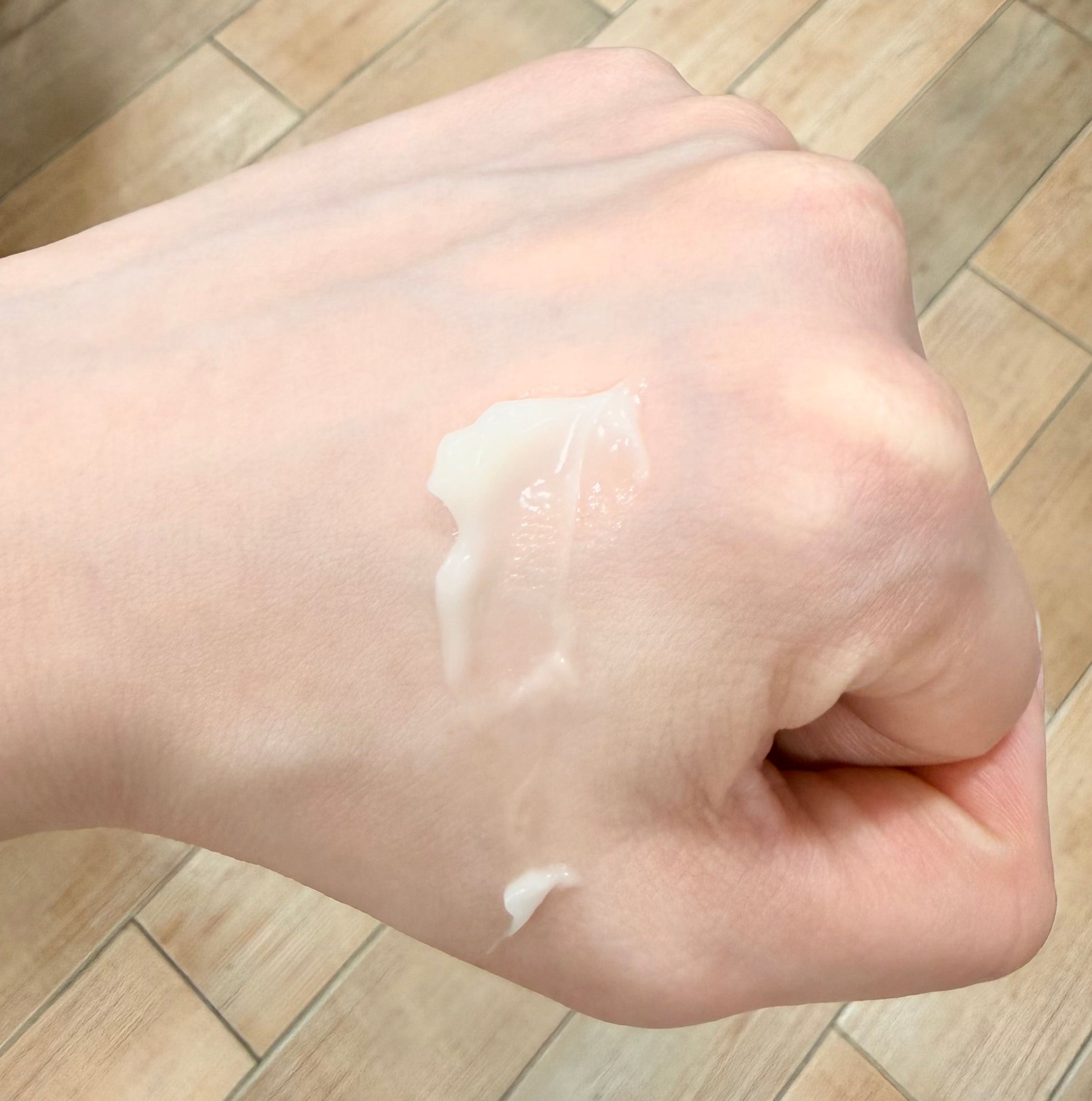 Olay 胜肽專研緊緻輕潤乳霜 (紅金面霜) 真實評價/實測照片 bySsi***rii 1