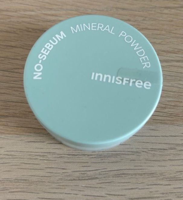 Innisfree 控油礦物質散粉 真實評價/用後感 byrai****ung 1 Innisfree 控油礦物質散粉 真實評價/實測照片 byrai****ung 1