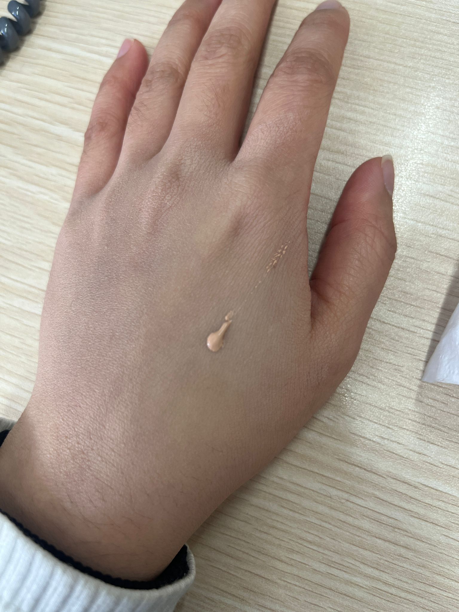 It 啞緻完美遮瑕CC霜 Your Skin But Better CC+ Cream Oil-Free Matte with SPF40 真實評價/用後感 byLil***han 1 It 啞緻完美遮瑕CC霜 Your Skin But Better CC+ Cream Oil-Free Matte with SPF40 真實評價/實測照片 byLil***han 1
